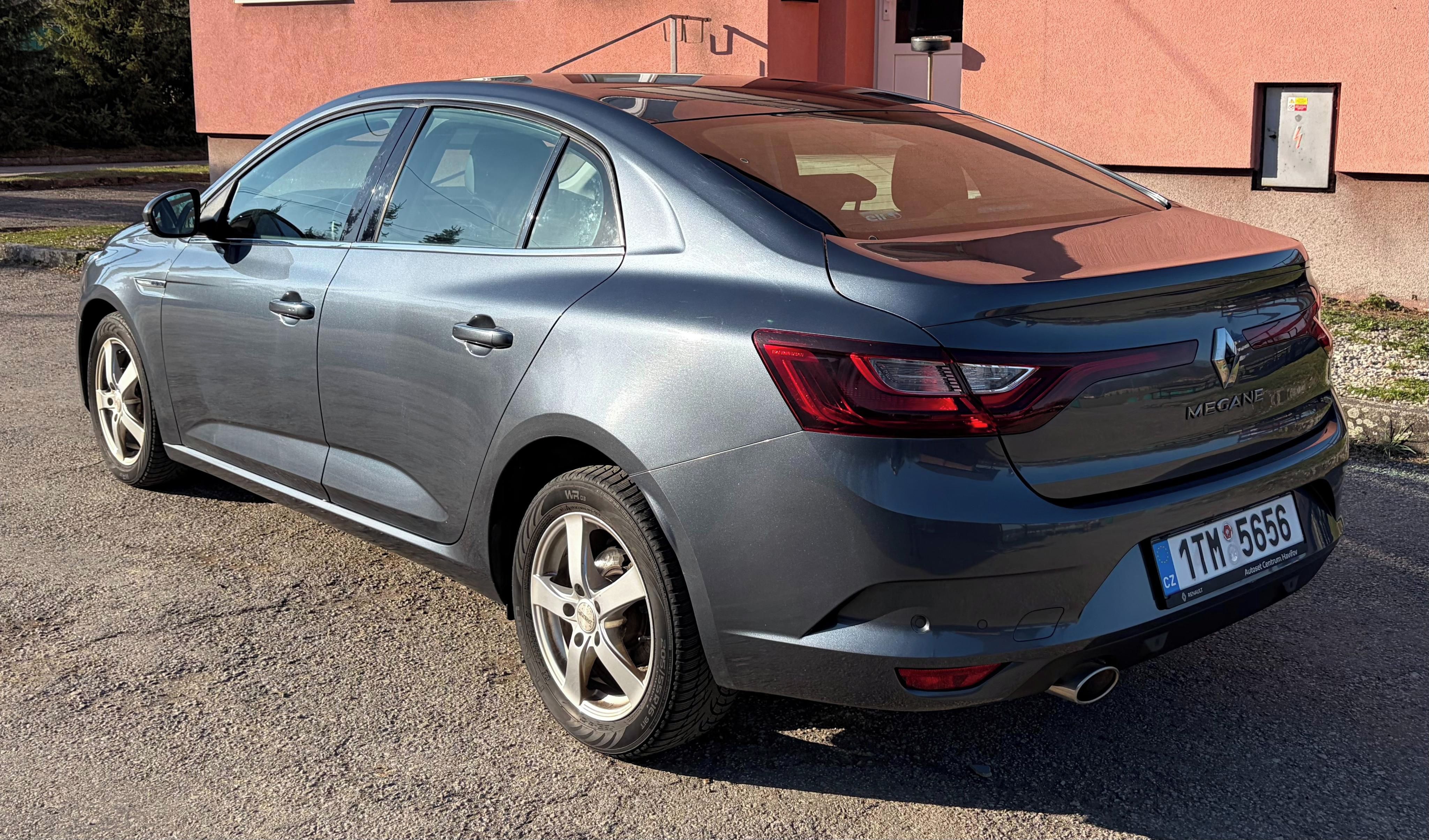 Renault Mégane, klima, kamera, výhřev sedadel - fotka 3