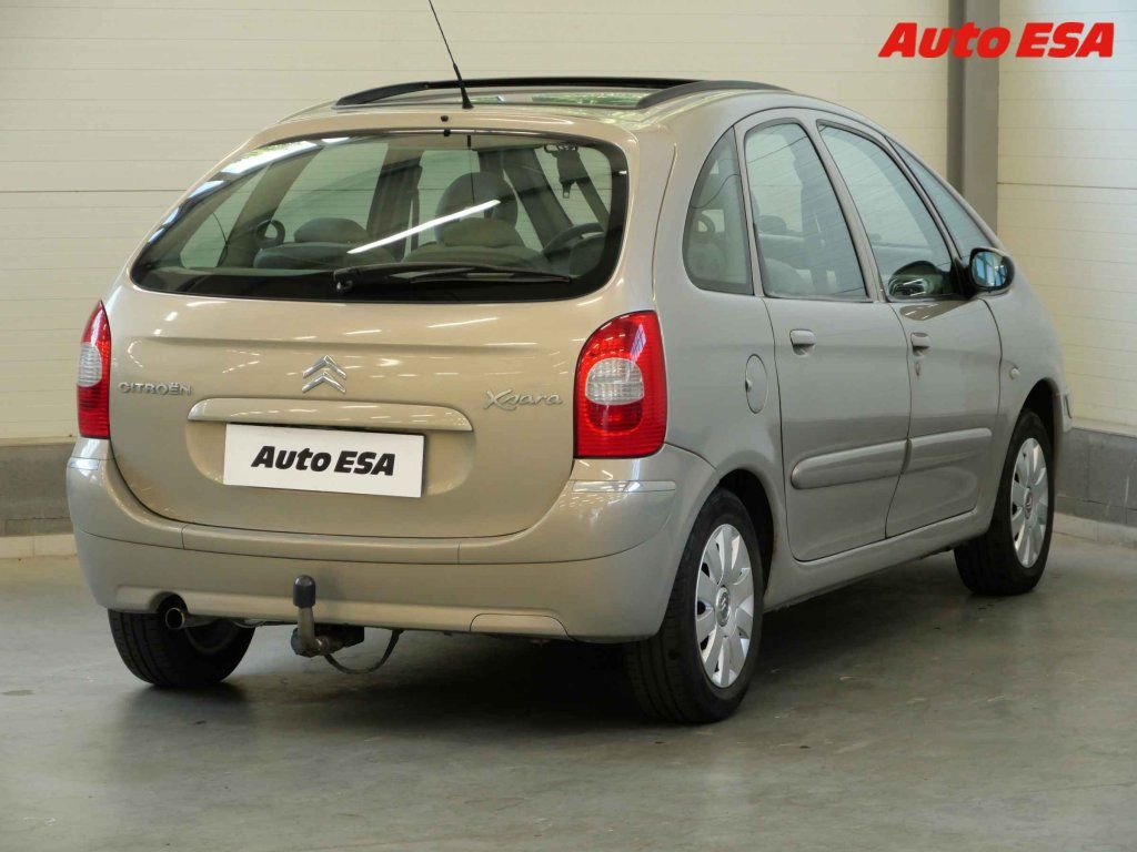 Citroën Xsara Picasso, 1.8i,1.maj - fotka 4