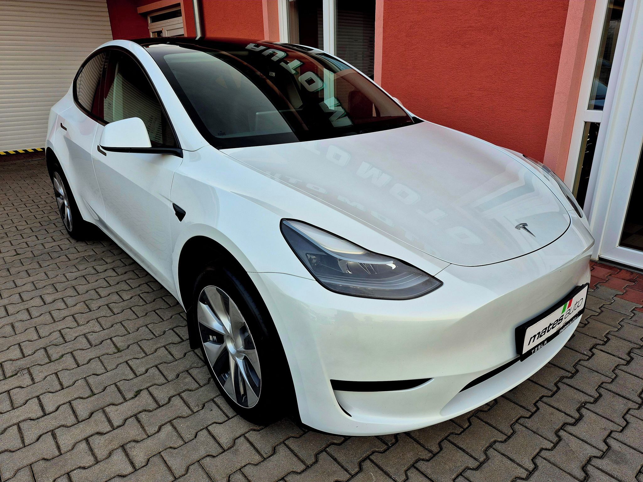 Tesla Model Y, Standard plus RWD 220kW DPH ta - fotka 4