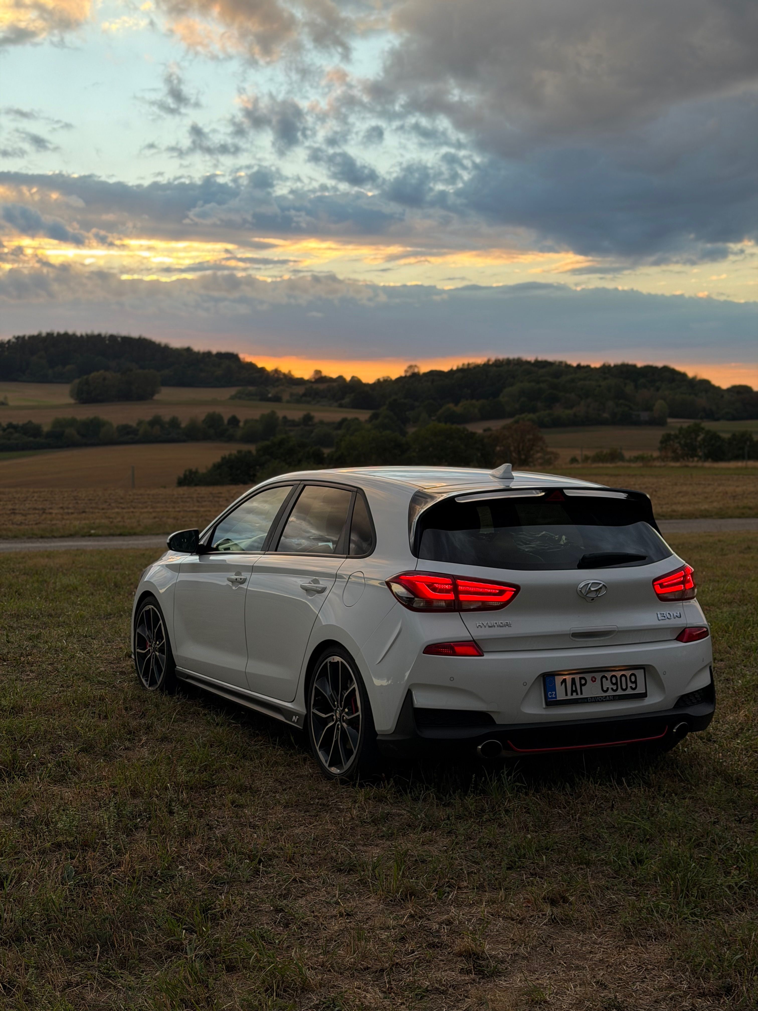 Hyundai i30, Hyundai i30 performance 202kw - fotka 2