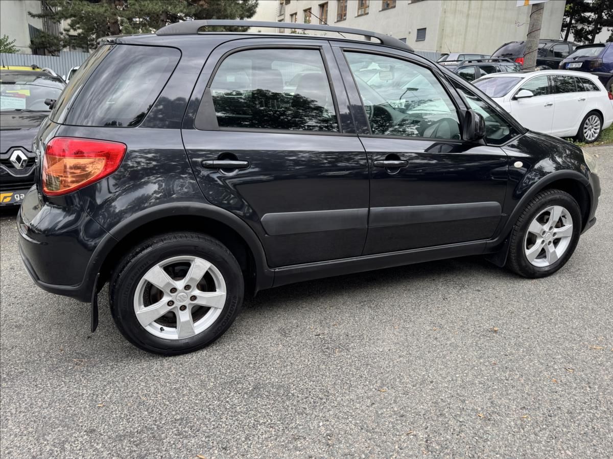 Suzuki SX4, 1,6 - fotka 5