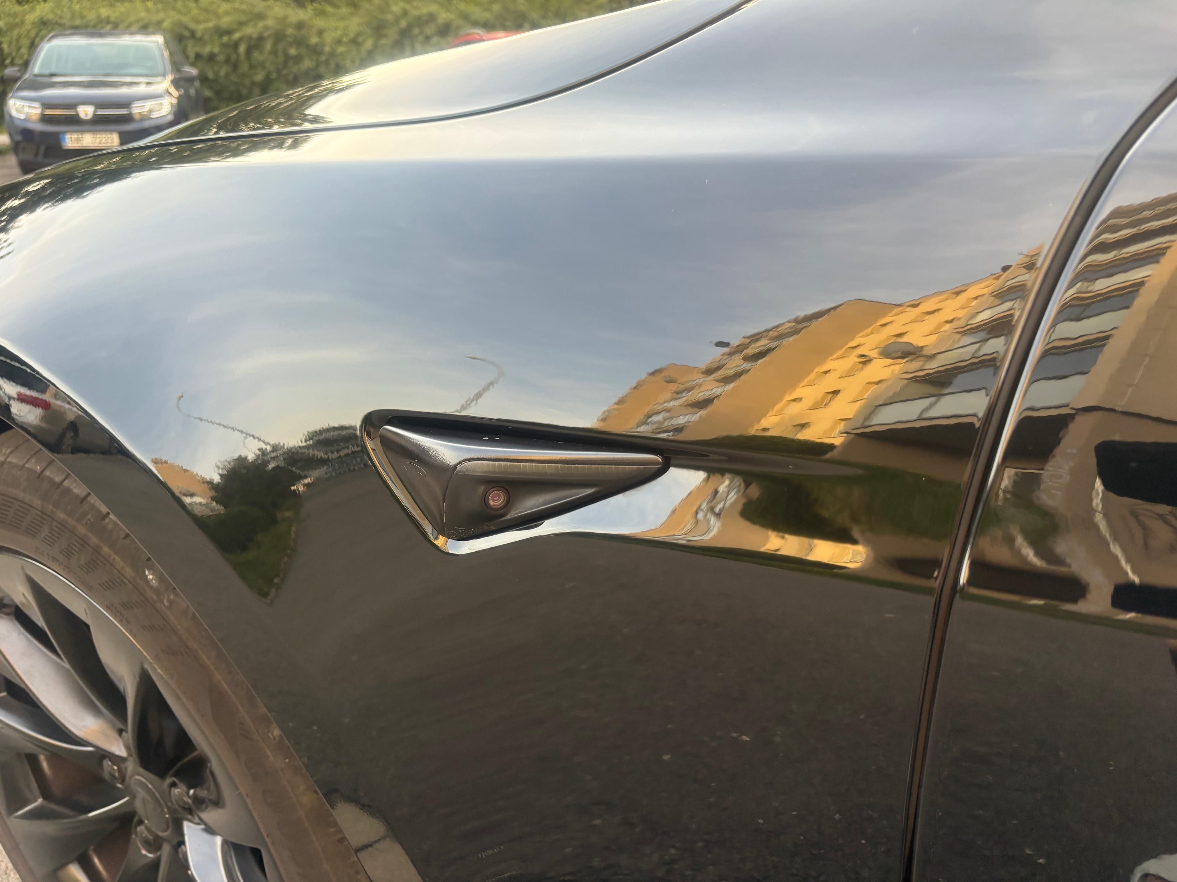 Tesla Model S, 75D - fotka 3