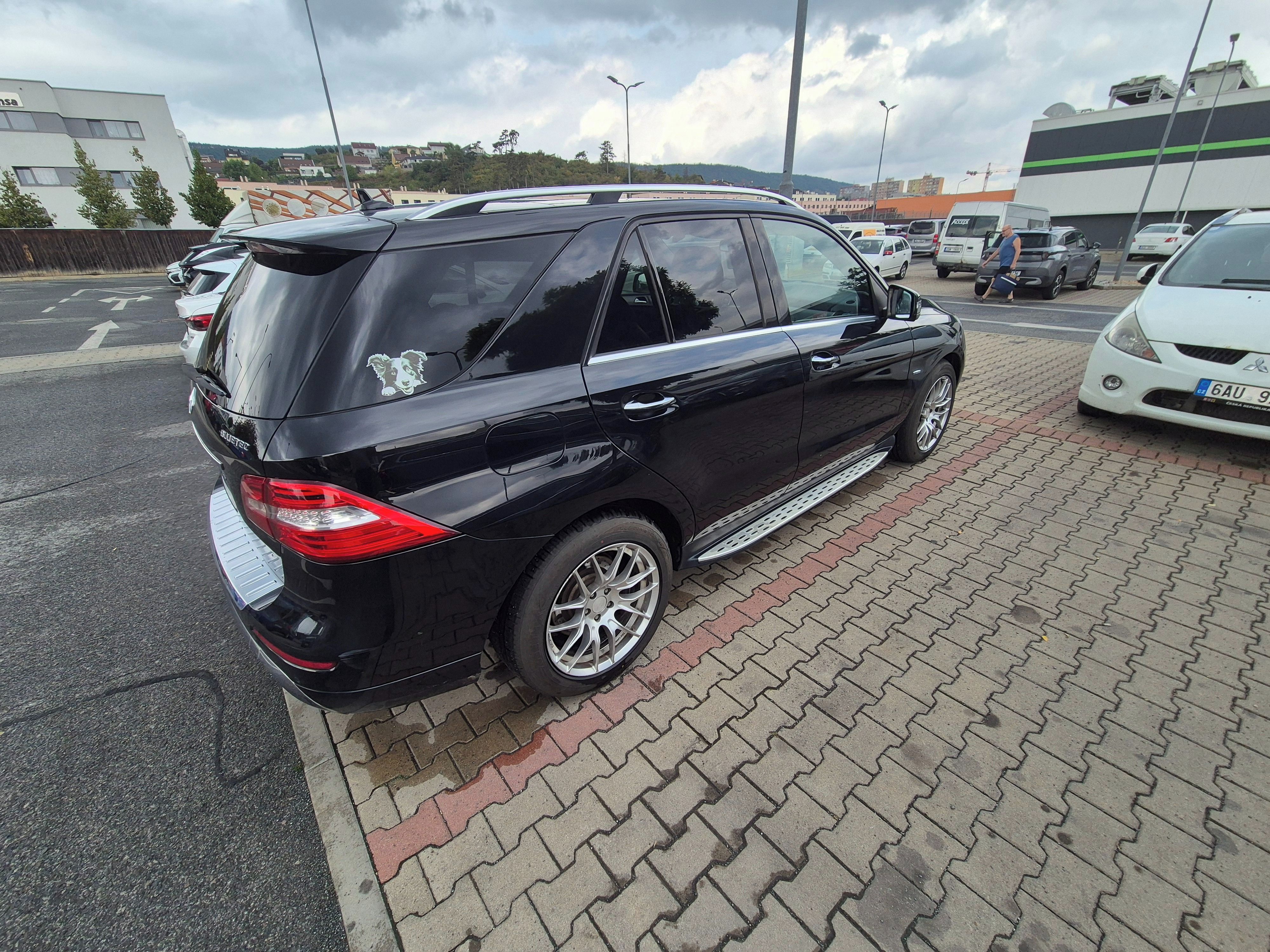 Mercedes-Benz ML, Mercedes ML 350CDI
