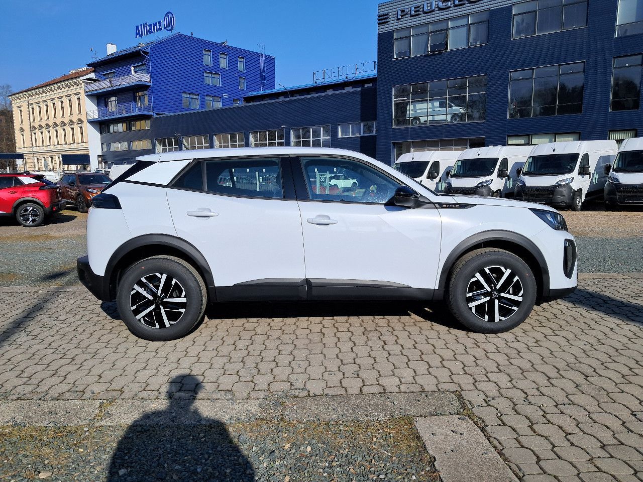 Peugeot 2008, STYLE PureTech 100 S&S MAN6 - fotka 4