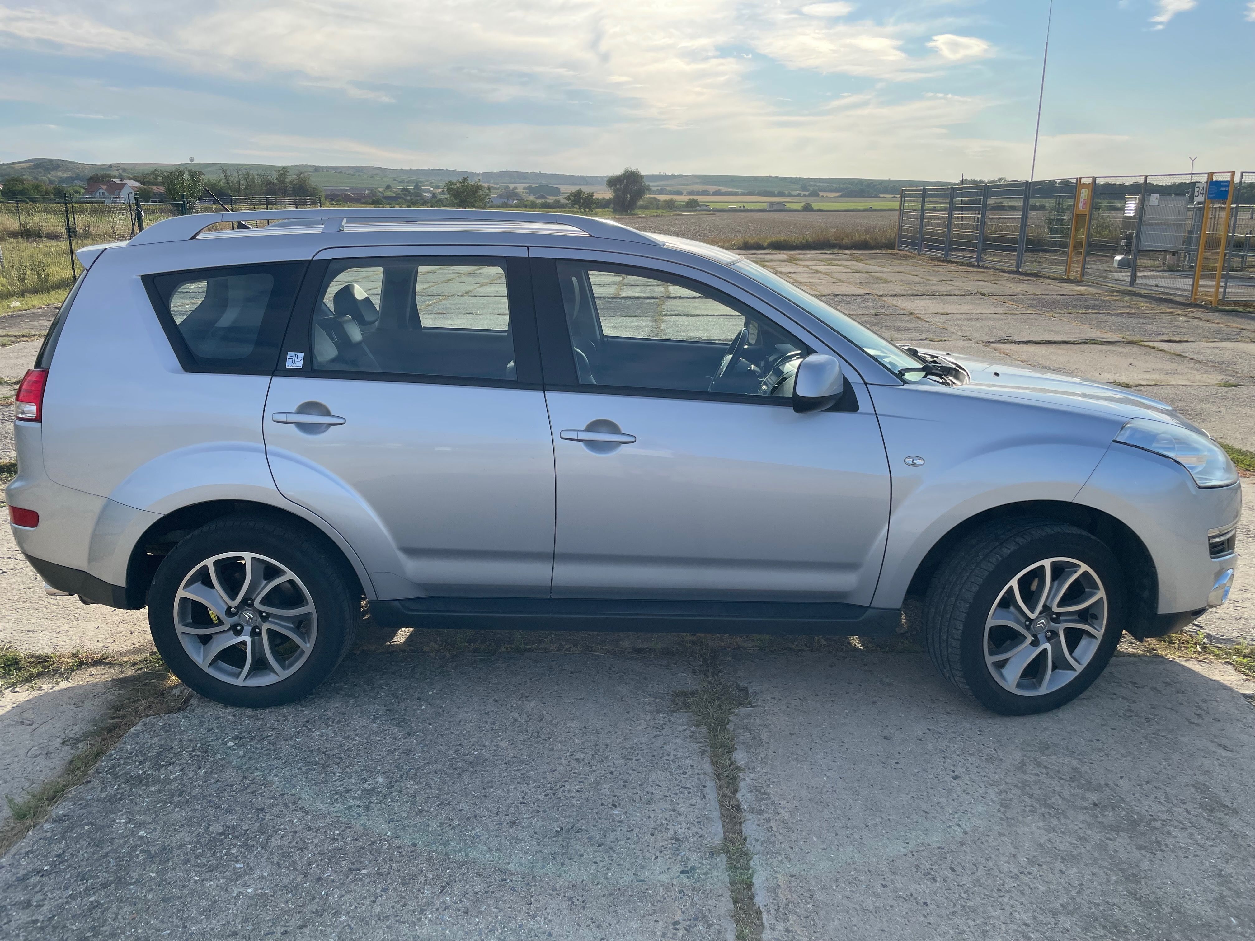 Citroën C-Crosser, Citroen C-Crosser 2.2 HDI - fotka 5