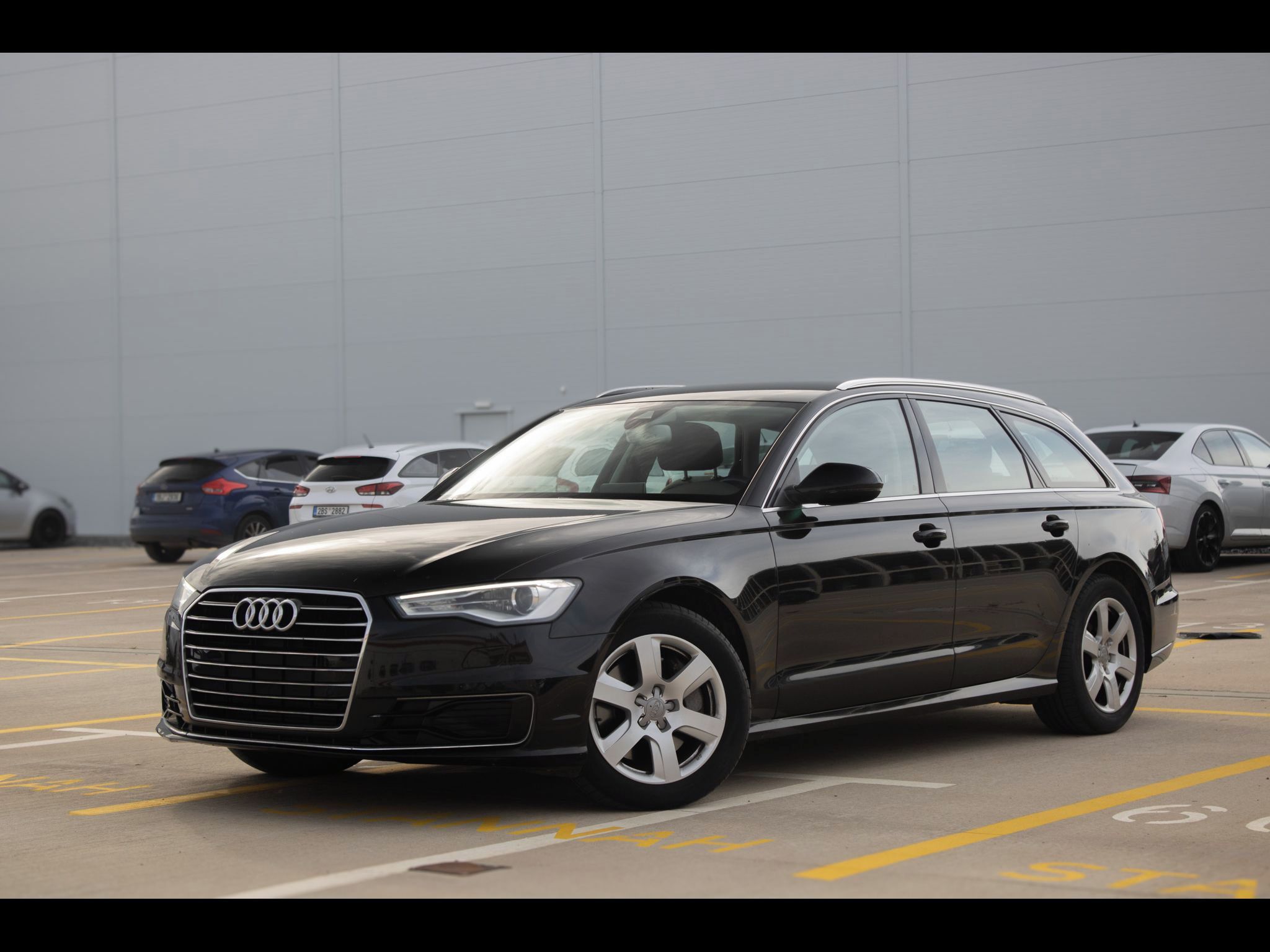 Audi A6, Audi A6 avant, servisováno