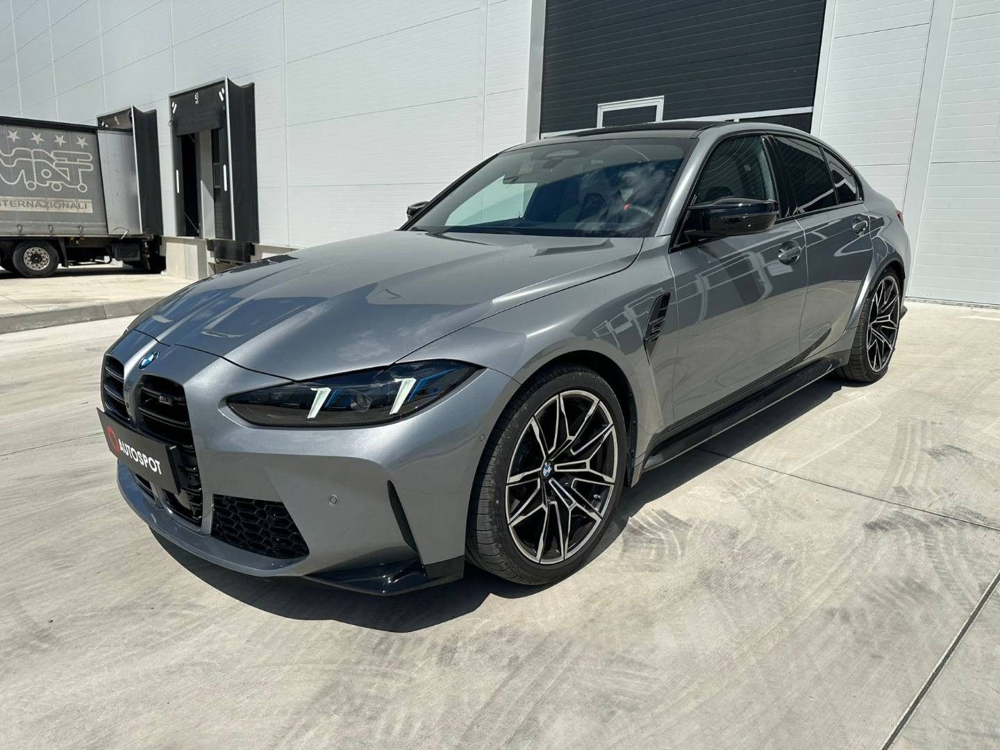 BMW M3, Competition xDrive M - fotka 2