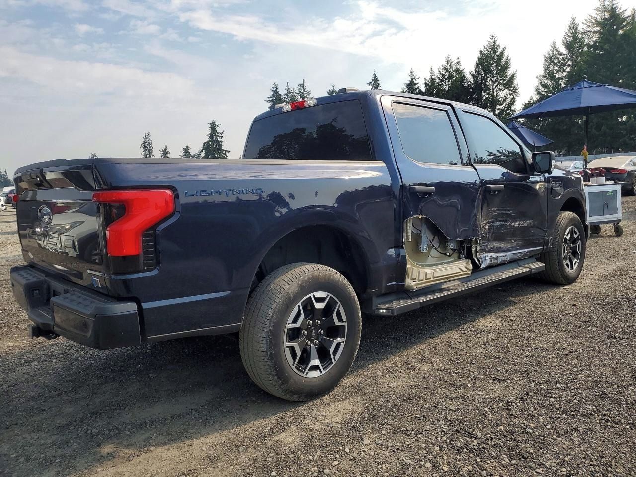 Ford F-150, Auto na cestě - fotka 4