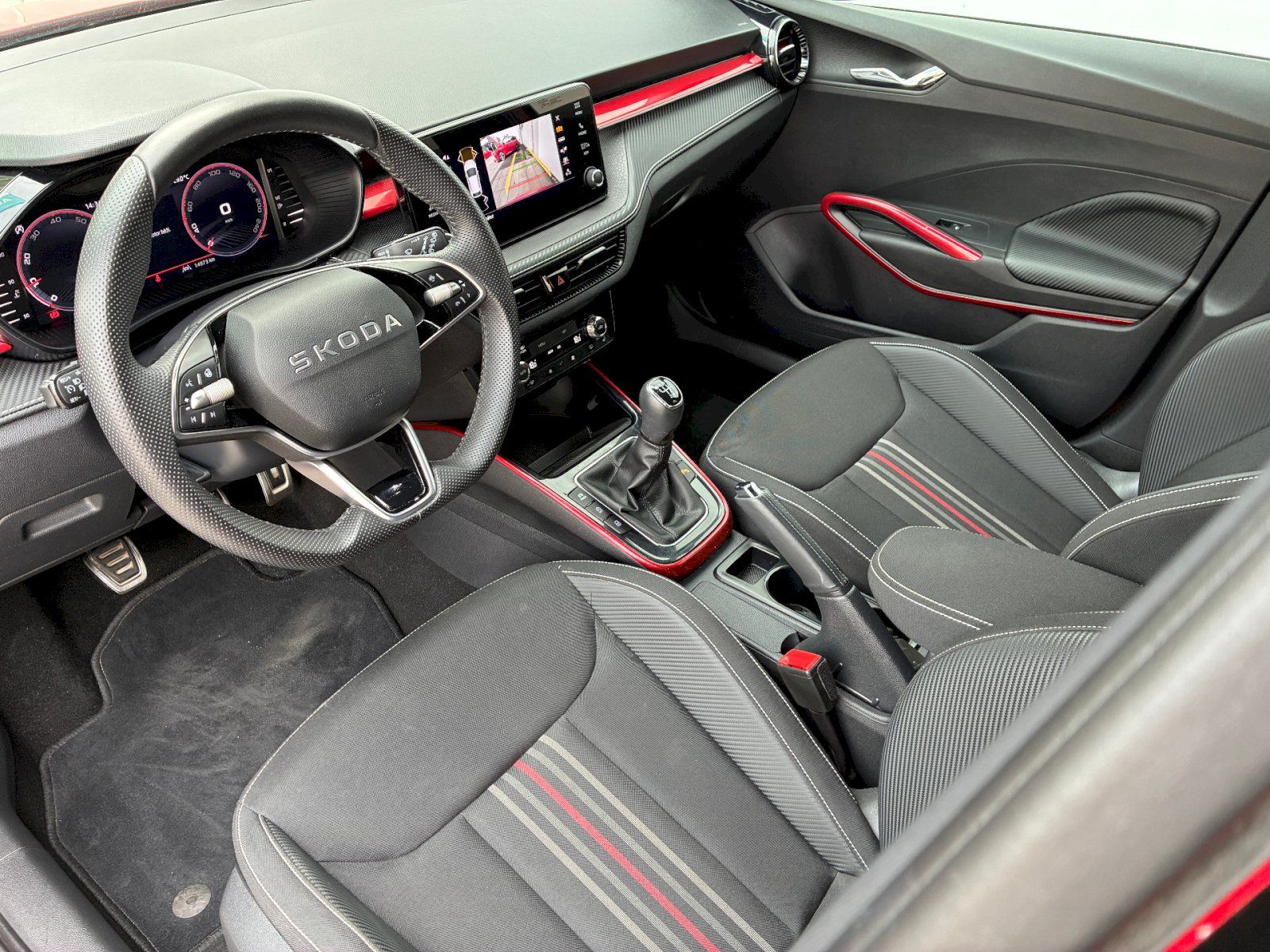 Škoda Fabia, 1,0 TSI / 85 kW Monte Carlo - fotka 5