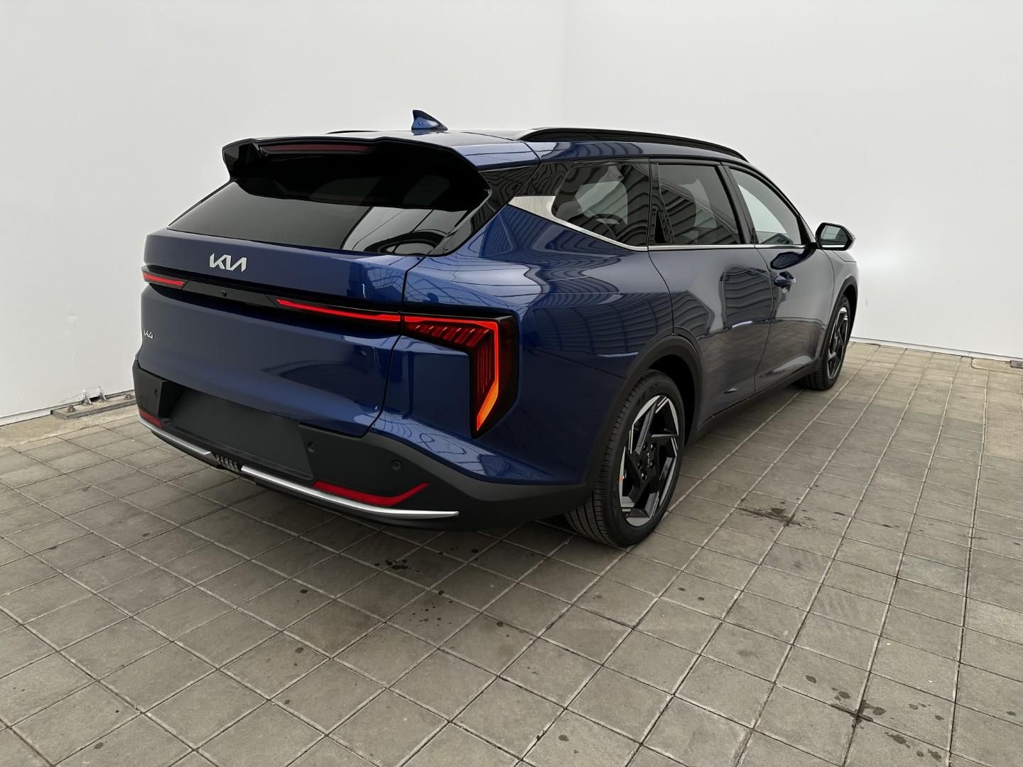 Kia K4, 1.6T-GDi 110kW TOP 110 KW (202 - fotka 4