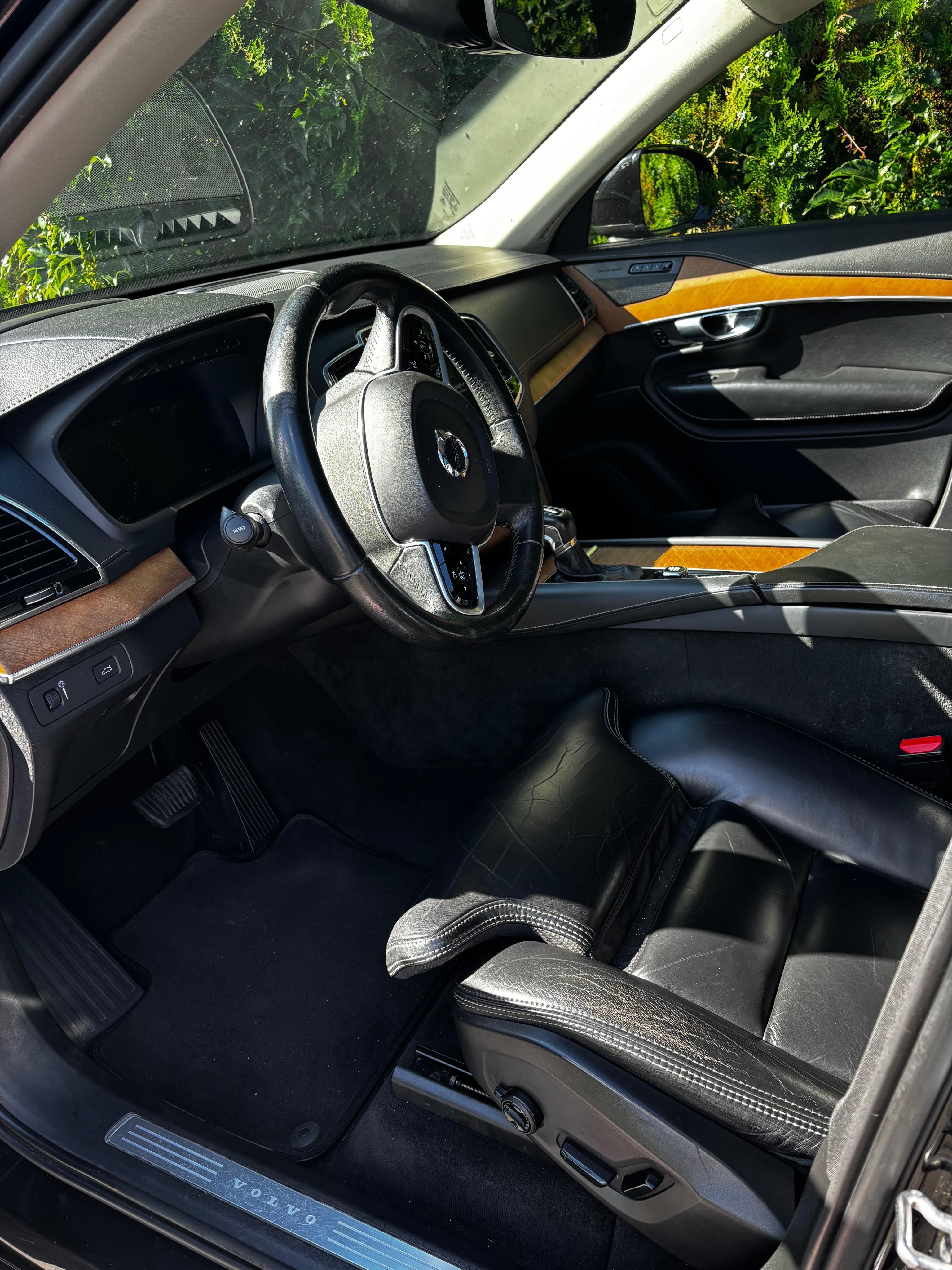 Volvo XC90 - fotka 3