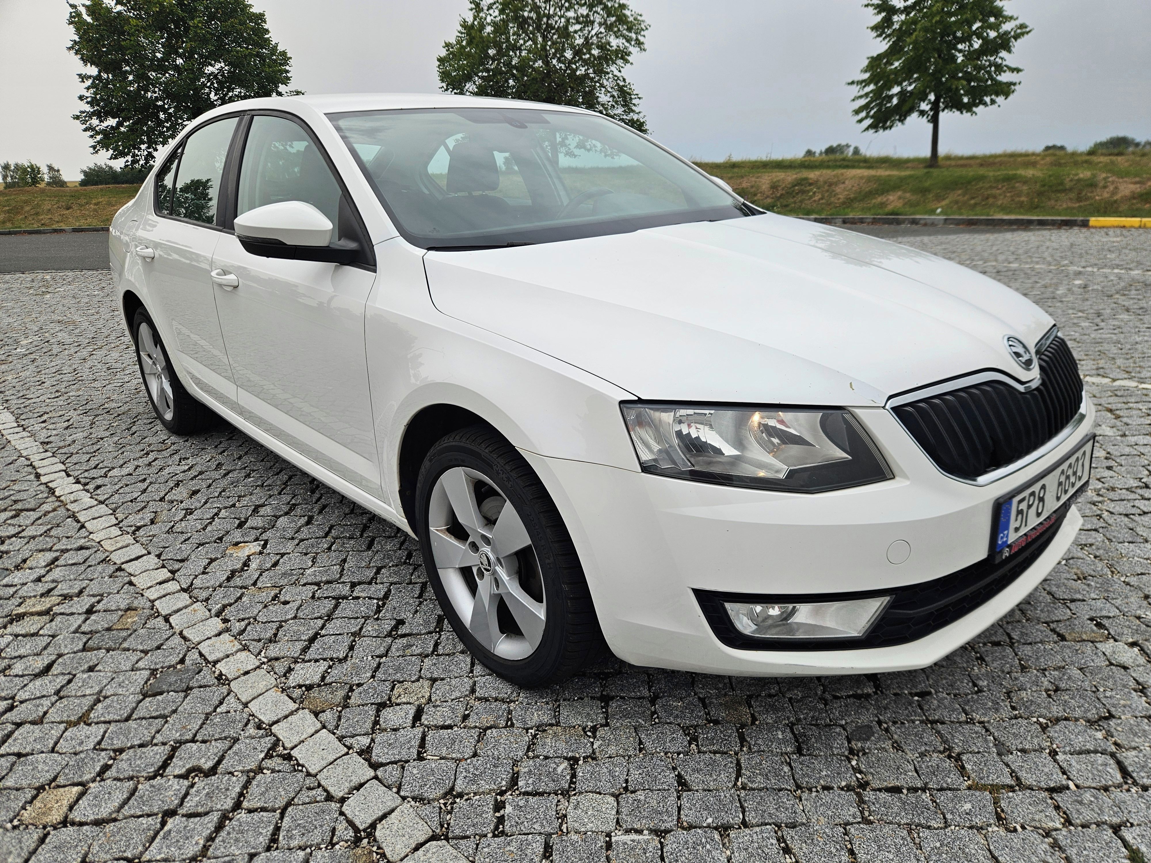 Škoda Octavia, 1.4TSI 103KW, DPH, SPLÁTKY - fotka 4