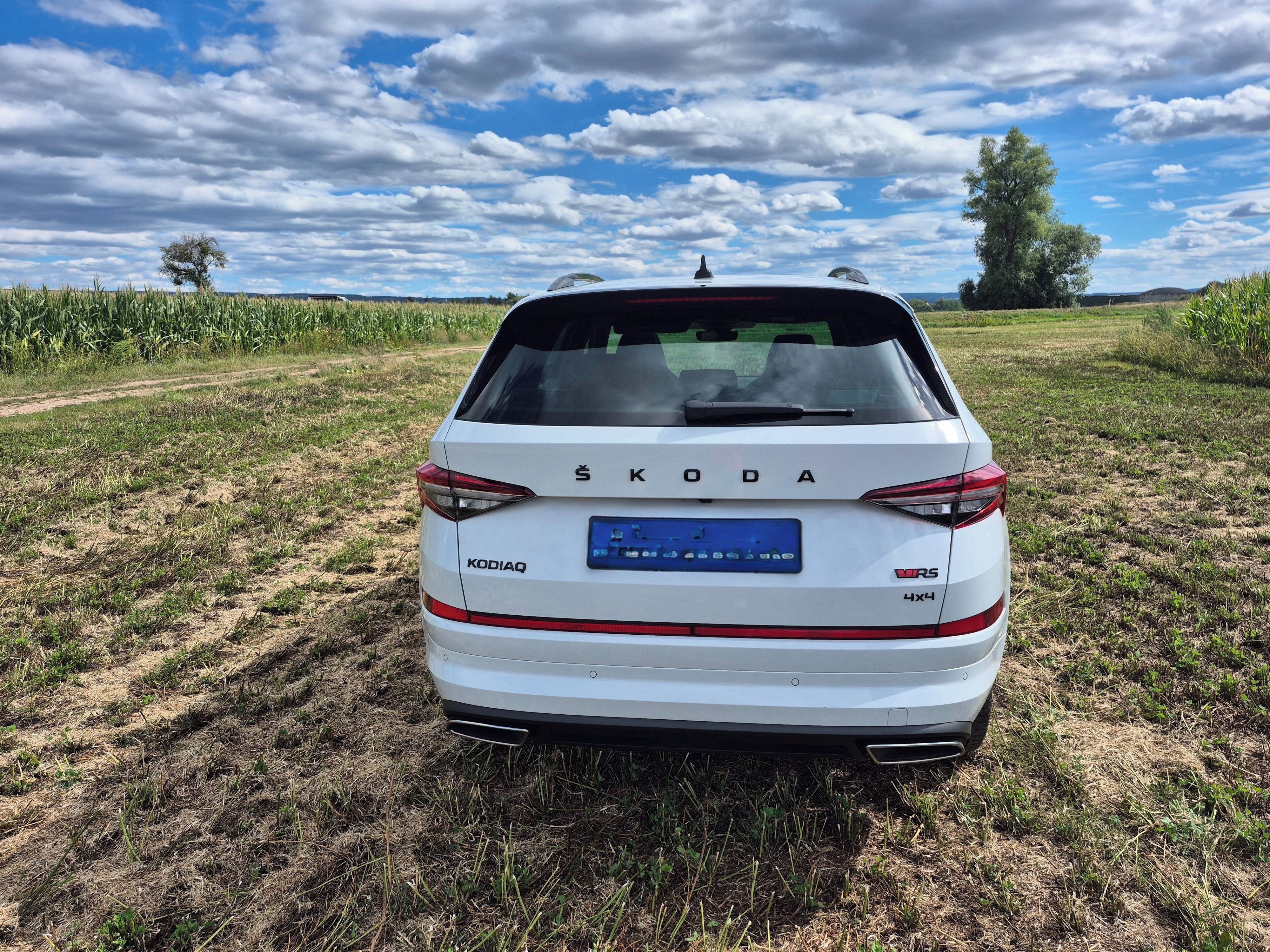 Škoda Kodiaq, 2.0TSI,180kW,RS,PANORA,NZ,4x4 - fotka 5
