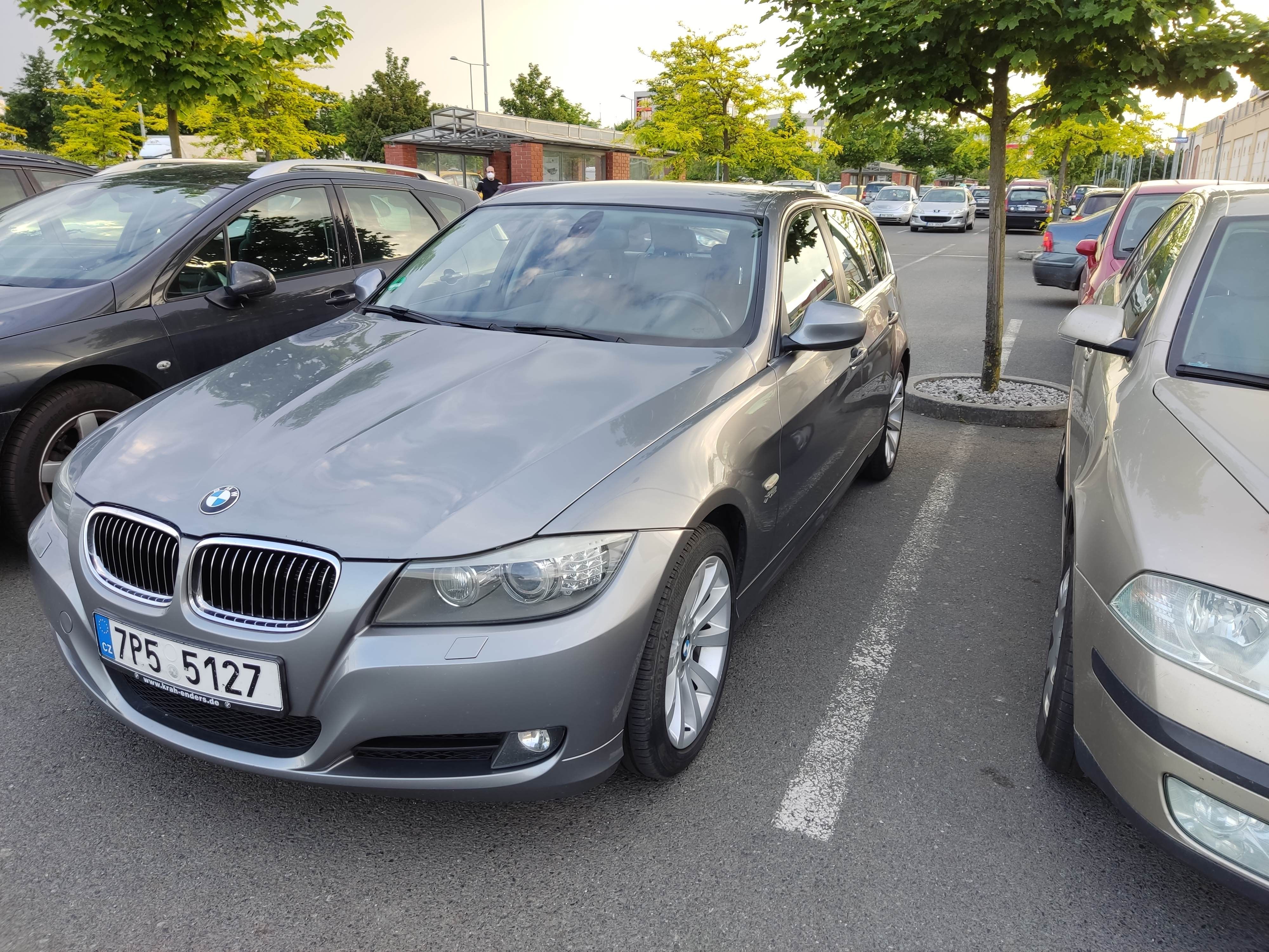 BMW Řada 3, 330 XD 4x4, pravidelný servis