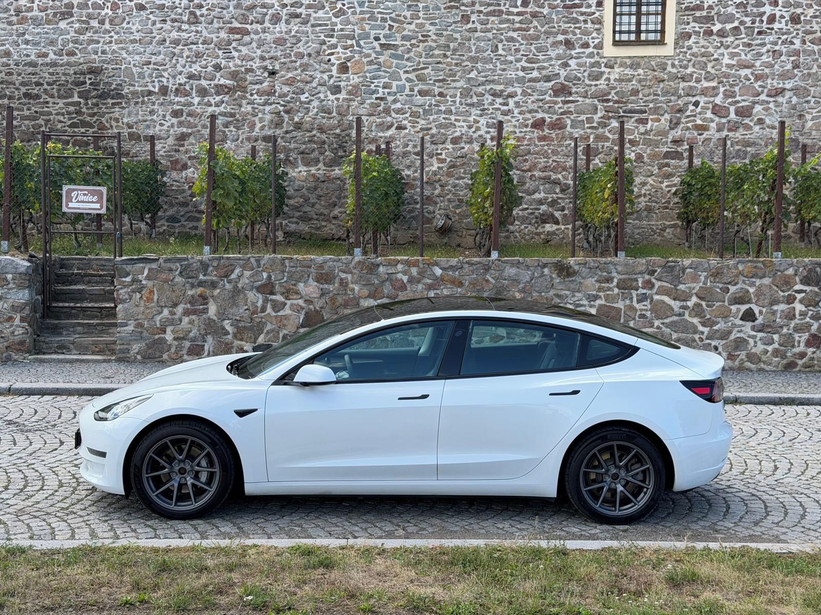 Tesla Model 3, Nová repasovaná baterie 1000Km - fotka 6