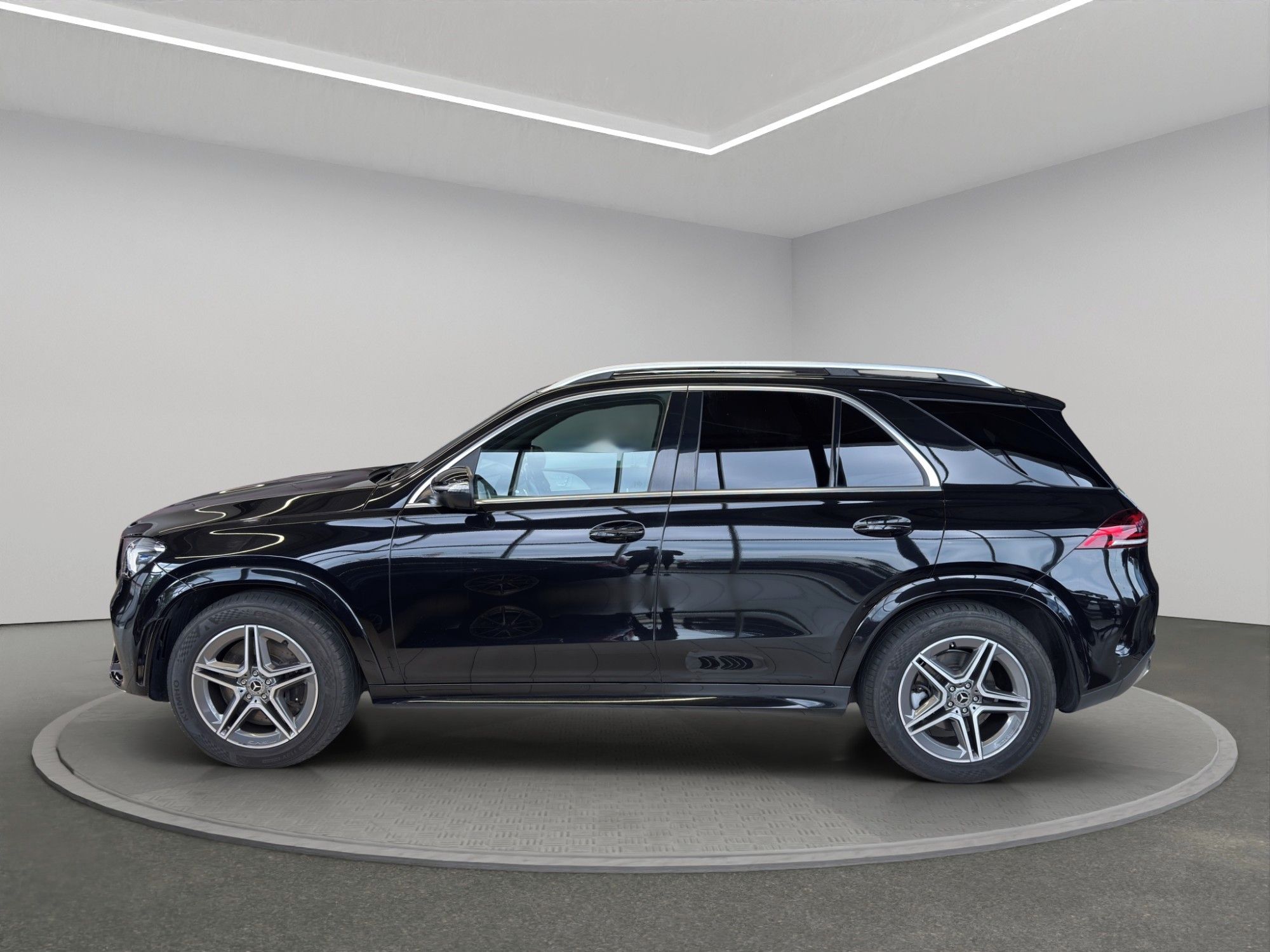 Mercedes-Benz GLE, 450 4MATIC - fotka 4