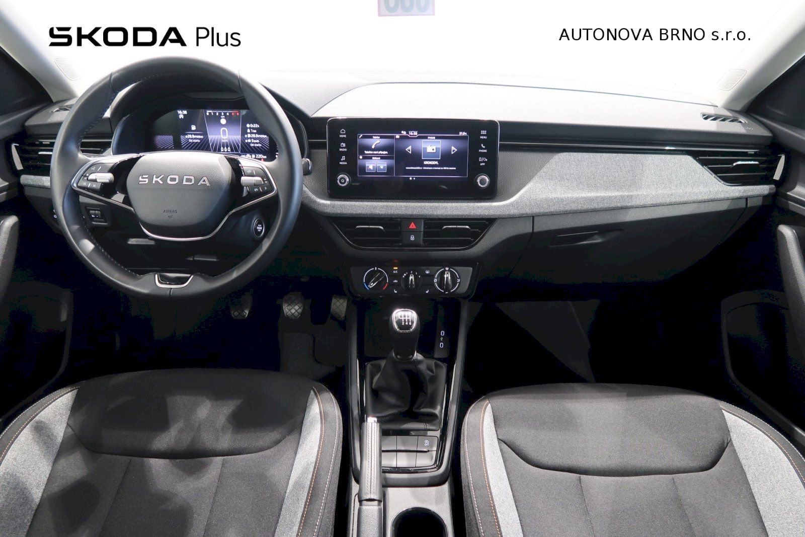 Škoda Scala, 1.0 TSi 85kW Selection - fotka 5