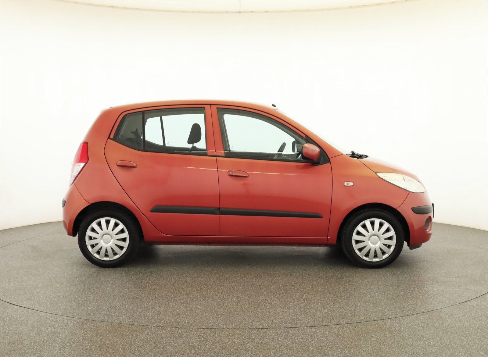 Hyundai i10, 1.1, po STK, jezdí výborně - fotka 6