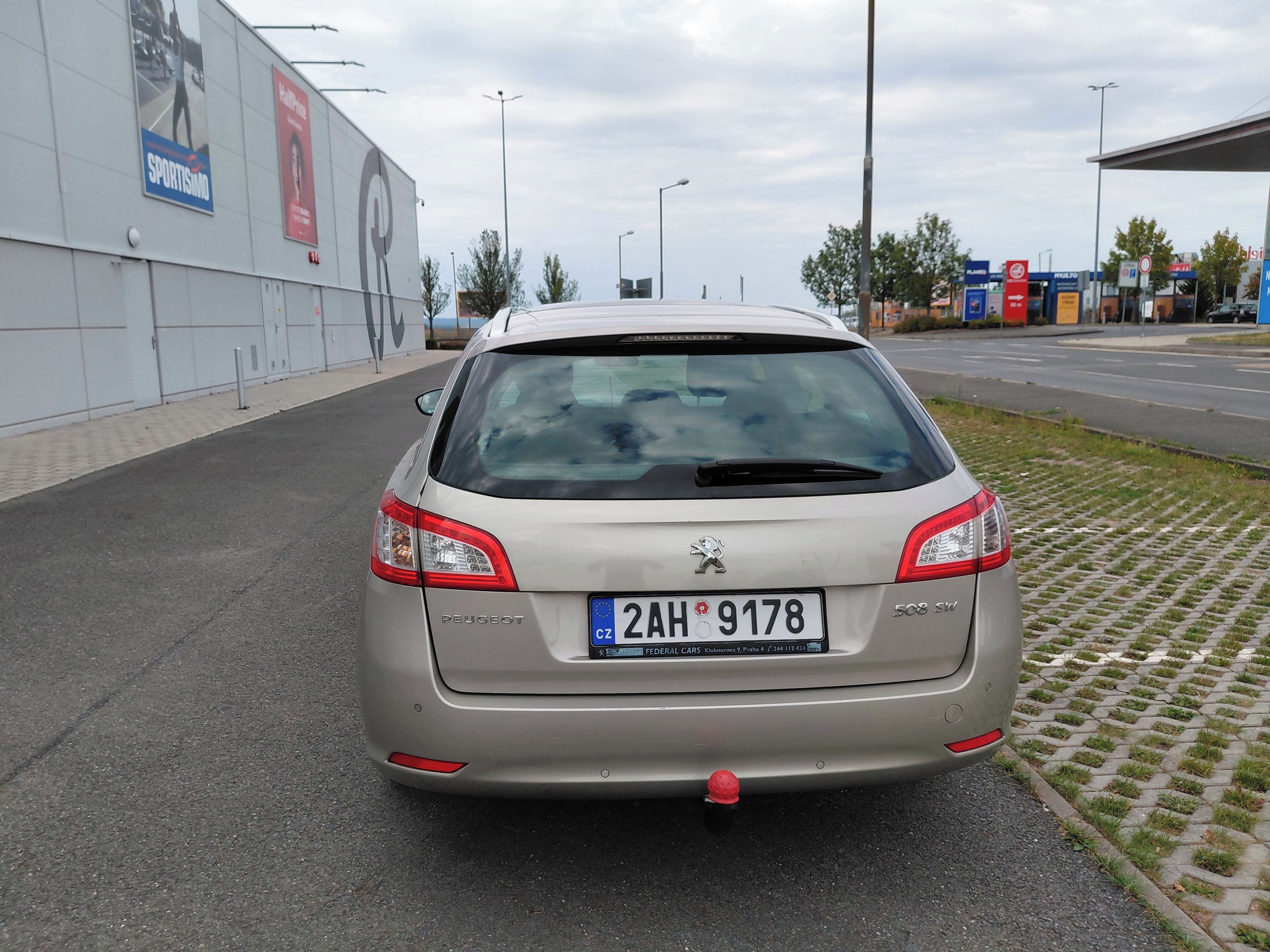 Peugeot 508, 2.0HDI 103KW 2.MAJ SPOLEHLIVÉ - fotka 6