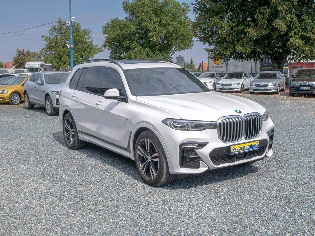 BMW X7, ČR 3.0i 250KW 7sed – INDIVIDUÁ - fotka 3