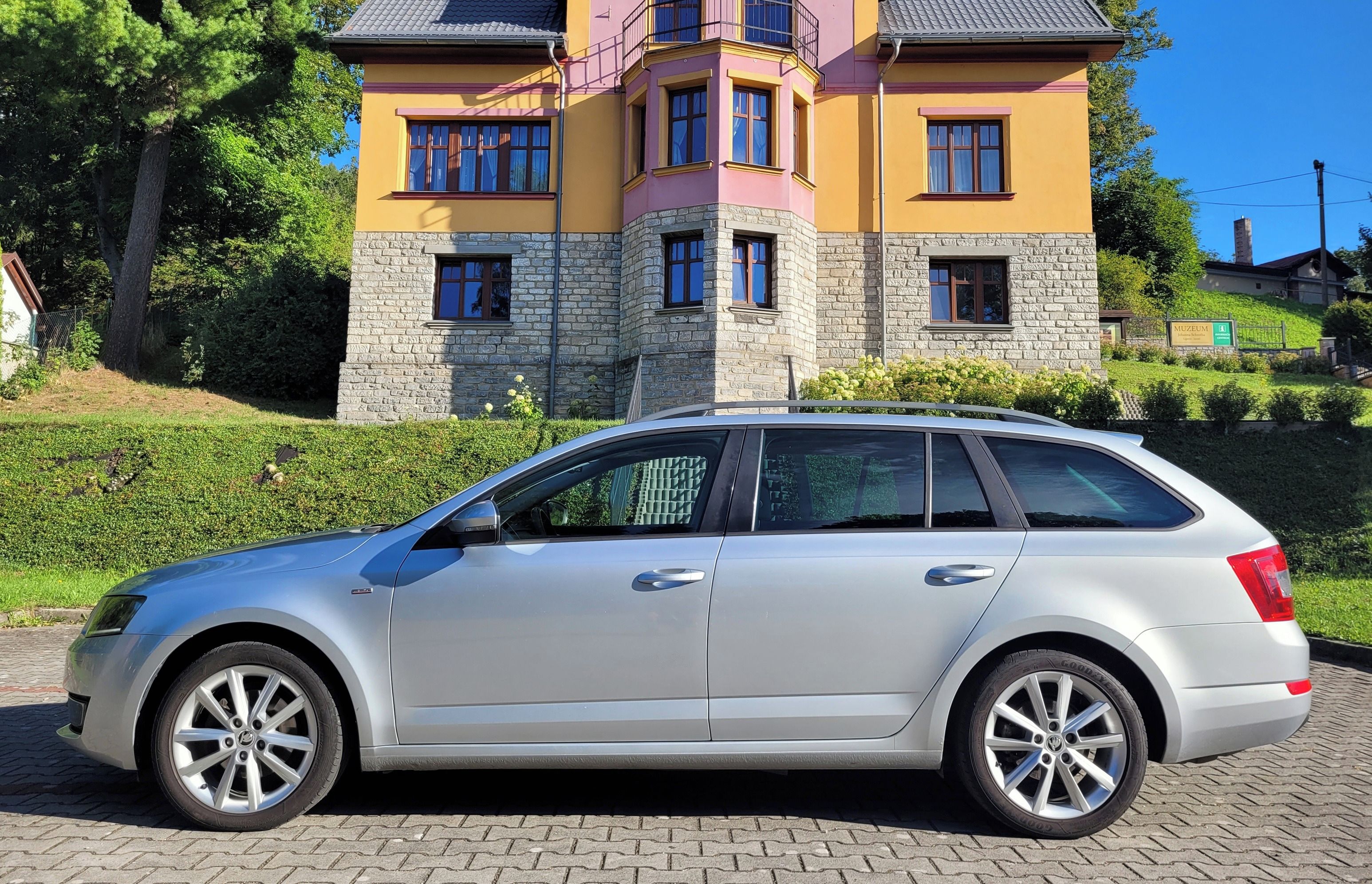 Škoda Octavia, Octavia 3 2.0 tdi 110kw 4x4 - fotka 2