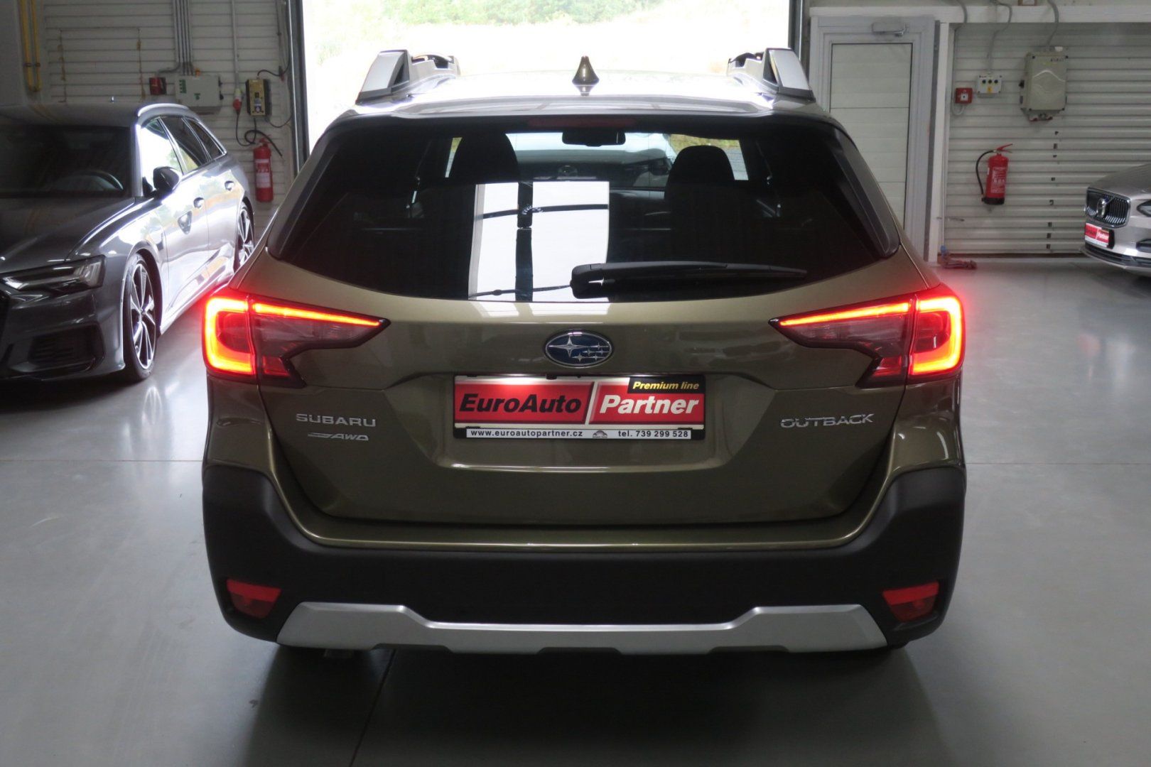 Subaru Outback, 2.5i AWD Touring - fotka 3