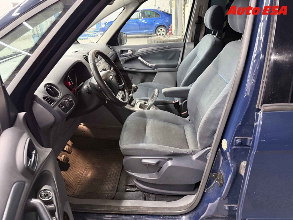 Ford Galaxy, 2.0tdci,1.maj - fotka 3