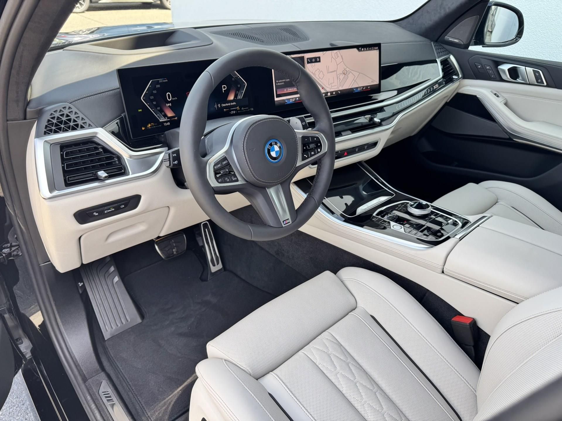 BMW X5, X5 xDrive50e - fotka 5