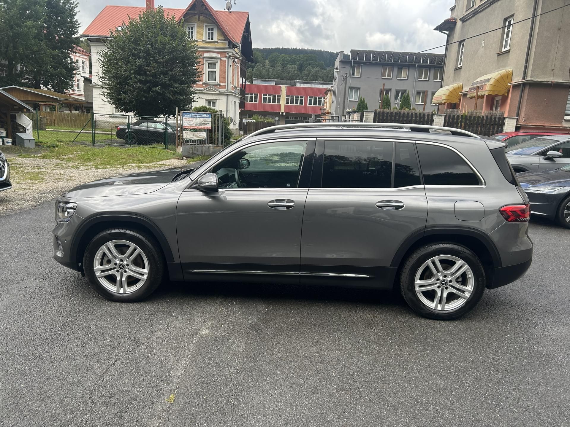 Mercedes-Benz GLB, 220D 4MATIC 110kw AUT - fotka 6