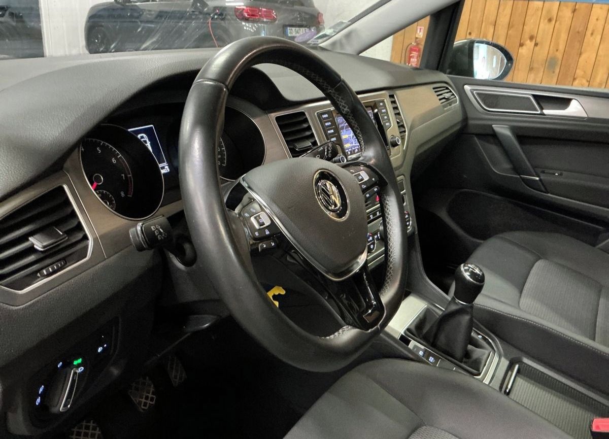 Volkswagen Golf Sportsvan, 1.4Tsi 110KW TOP STAV BEZkoroz - fotka 5