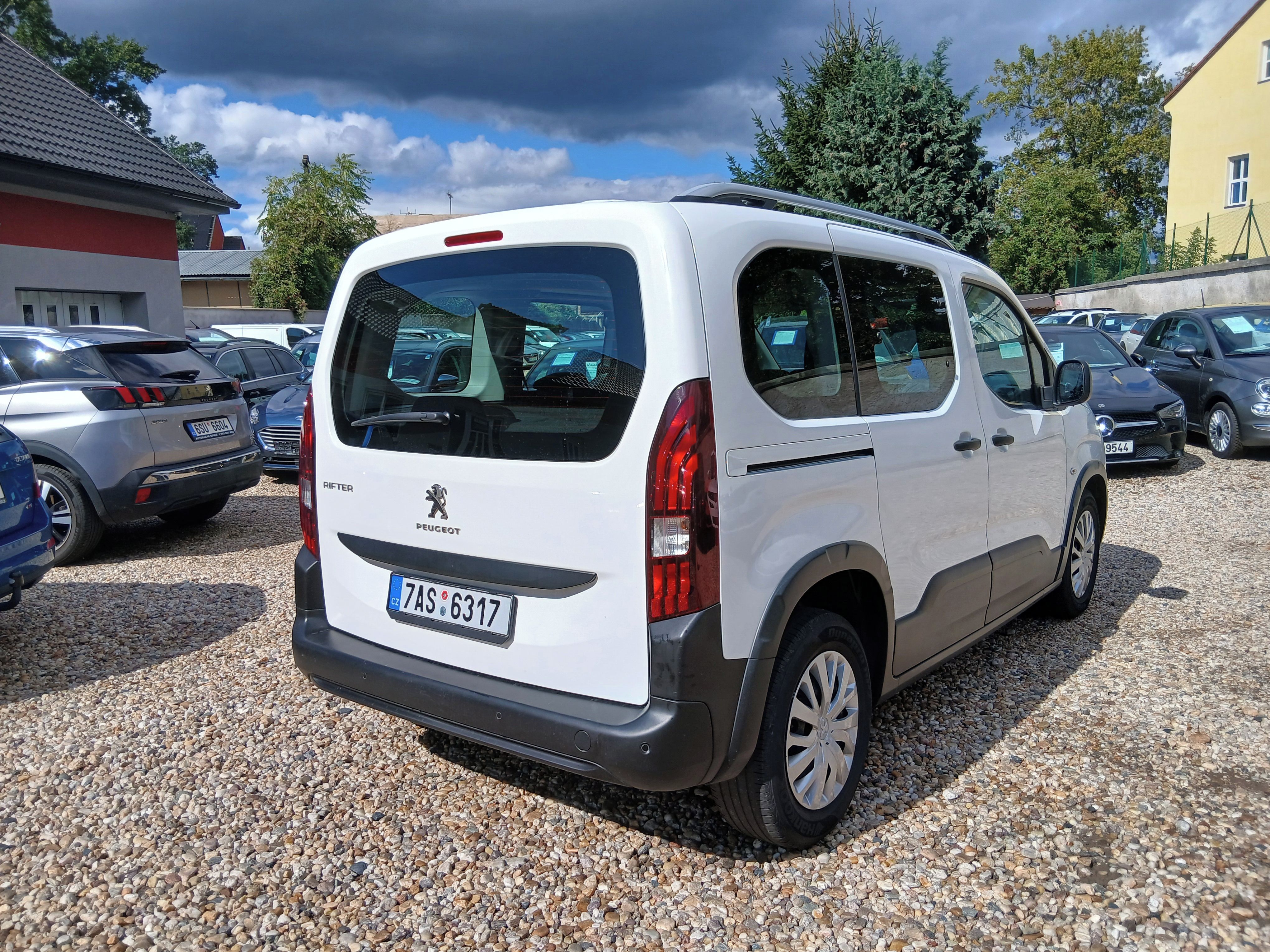 Peugeot Rifter, 1.5HDi 96KW ČR, DPH, S.Kniha - fotka 5