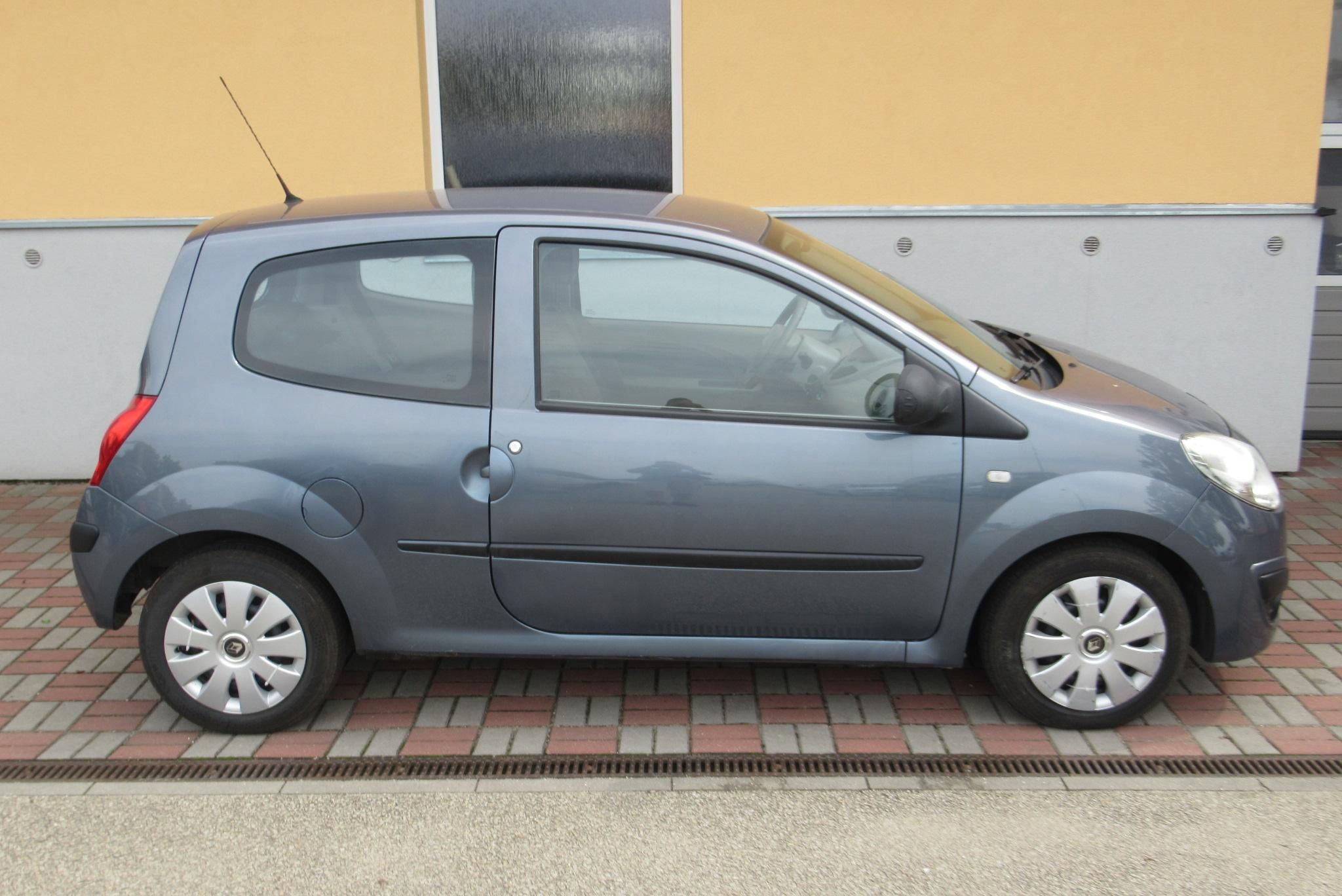 Renault Twingo, 1.1i KLIMA SADA KOL - fotka 3