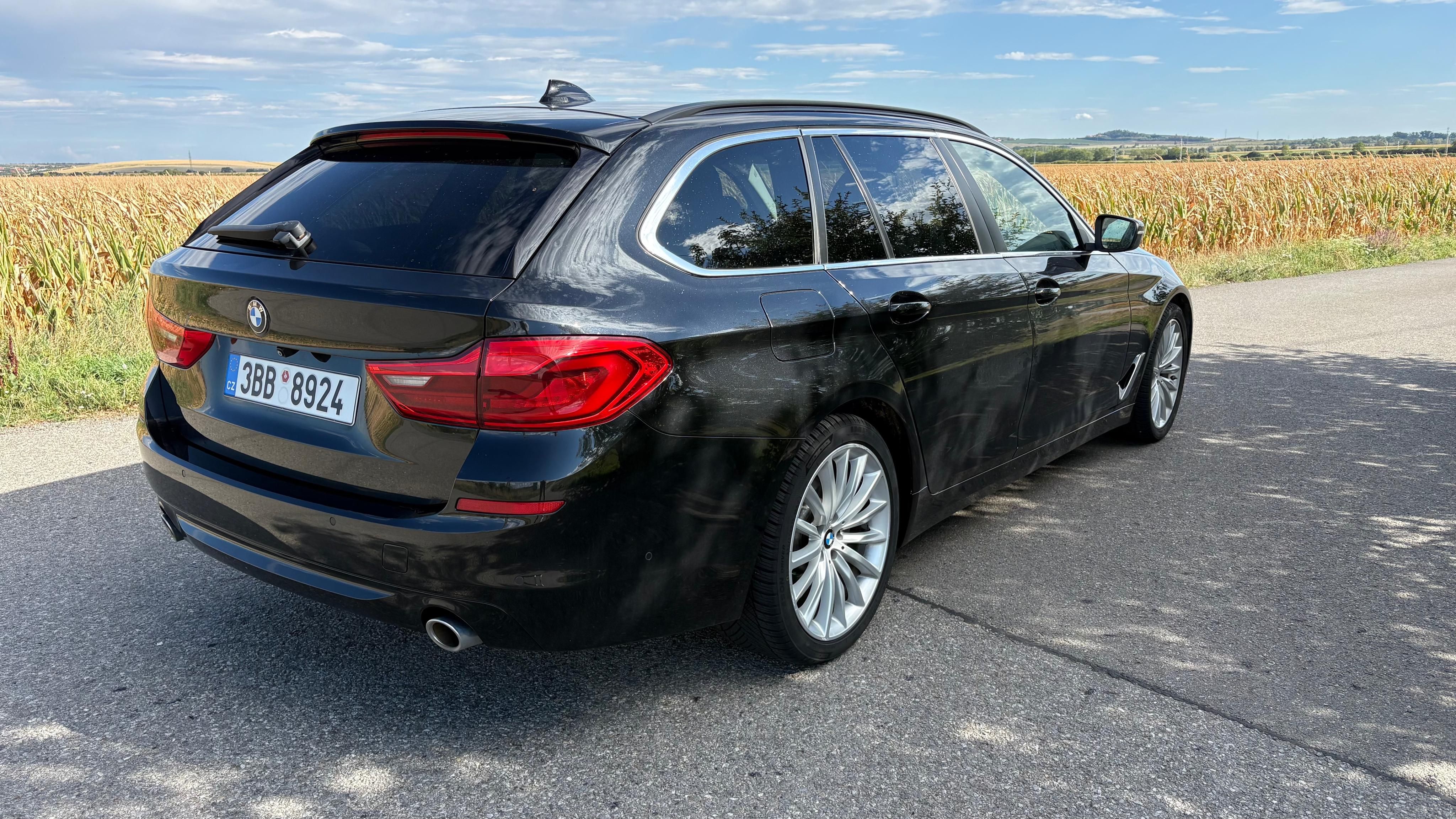 BMW Řada 5, BMW G31 520D - fotka 4