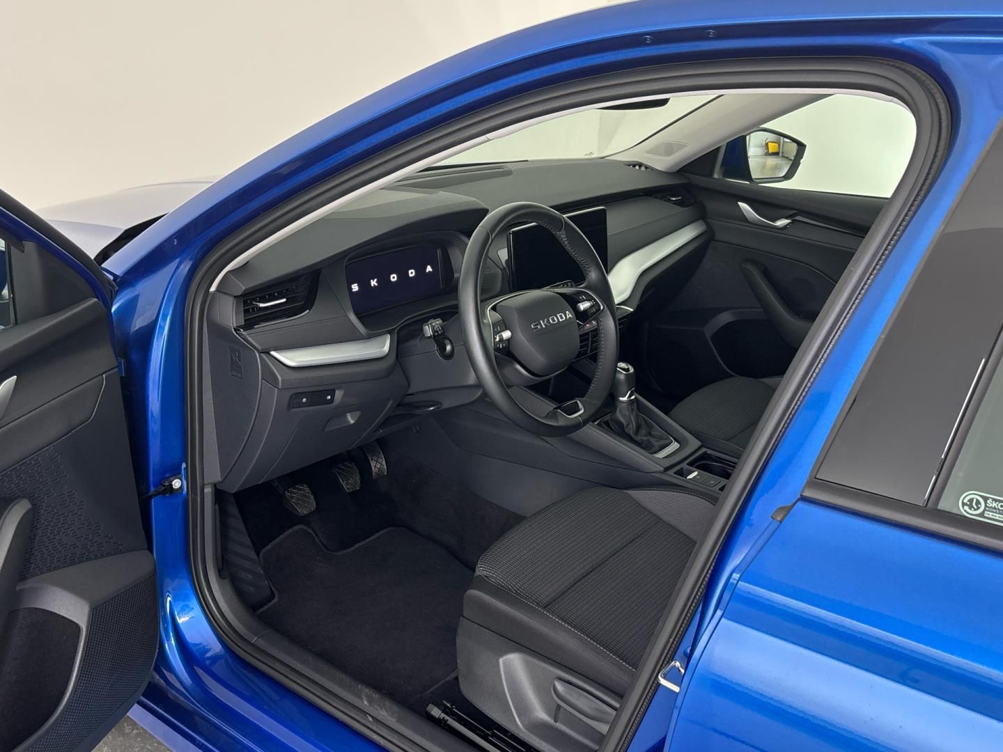 Škoda Octavia, 2.0 TDI / 85 kW Selection - fotka 6