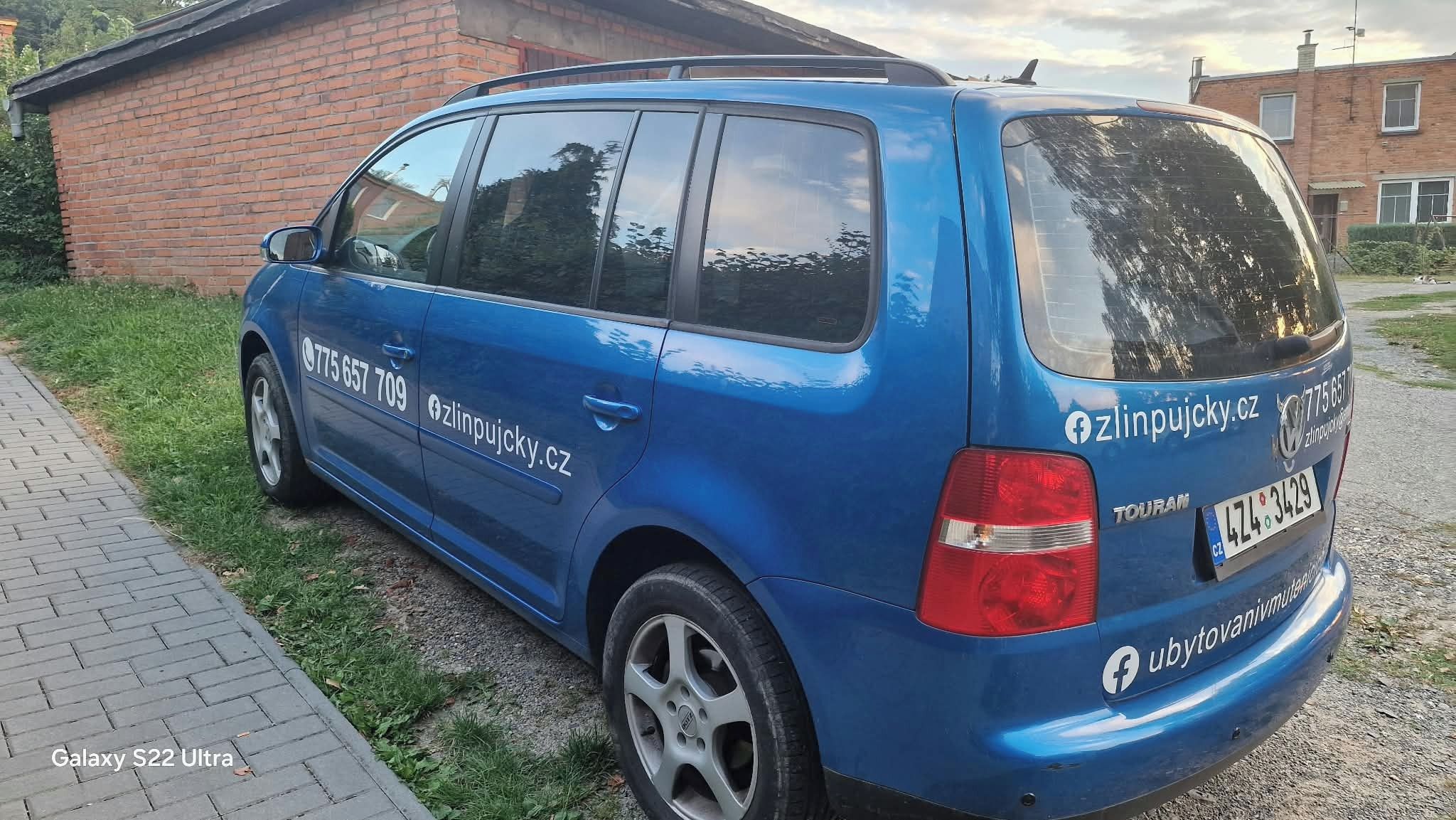 Volkswagen Touran - fotka 2