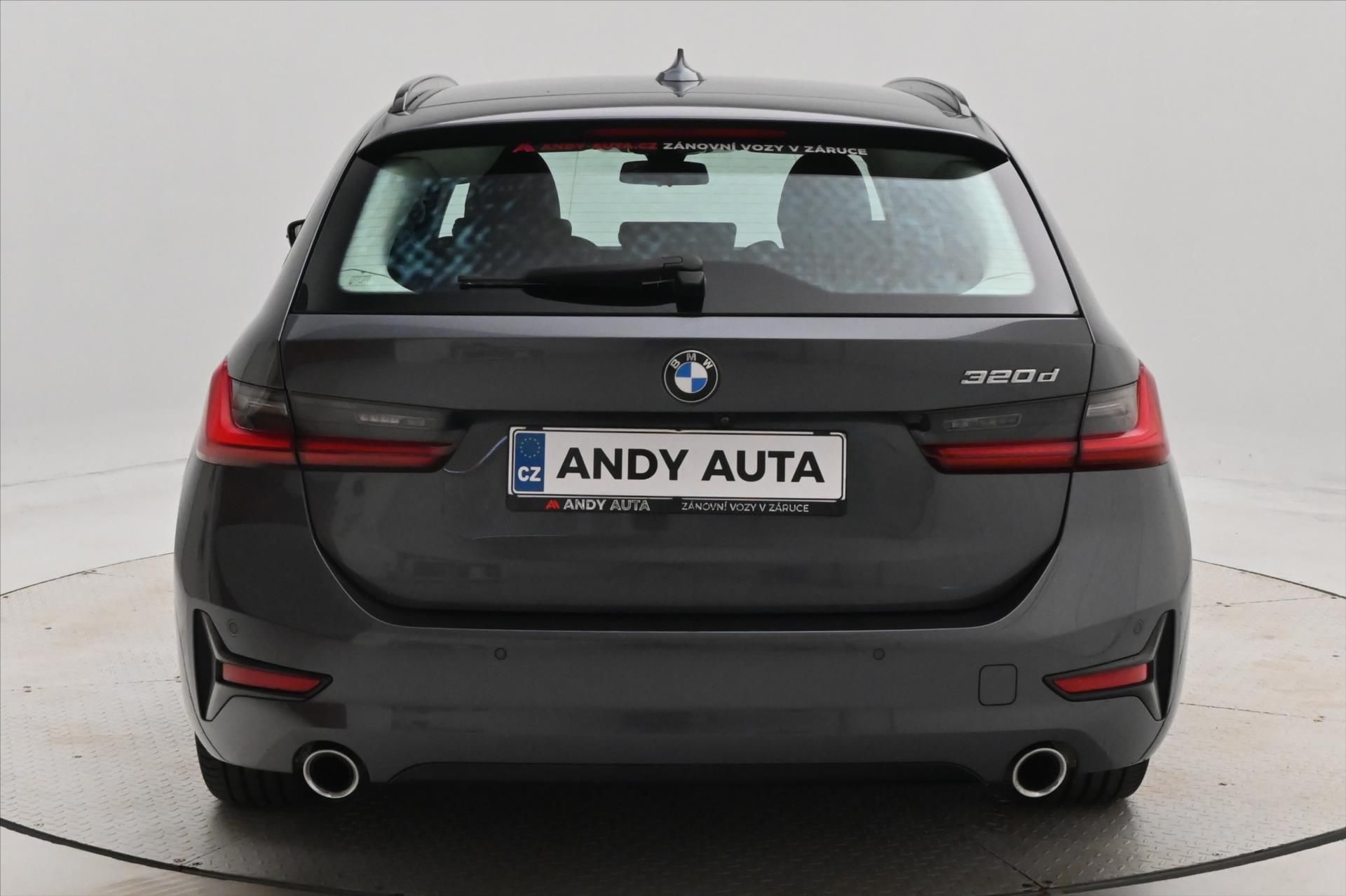 BMW Řada 3, 2,0 320d 140 kW STEPTRONIC Zár - fotka 6