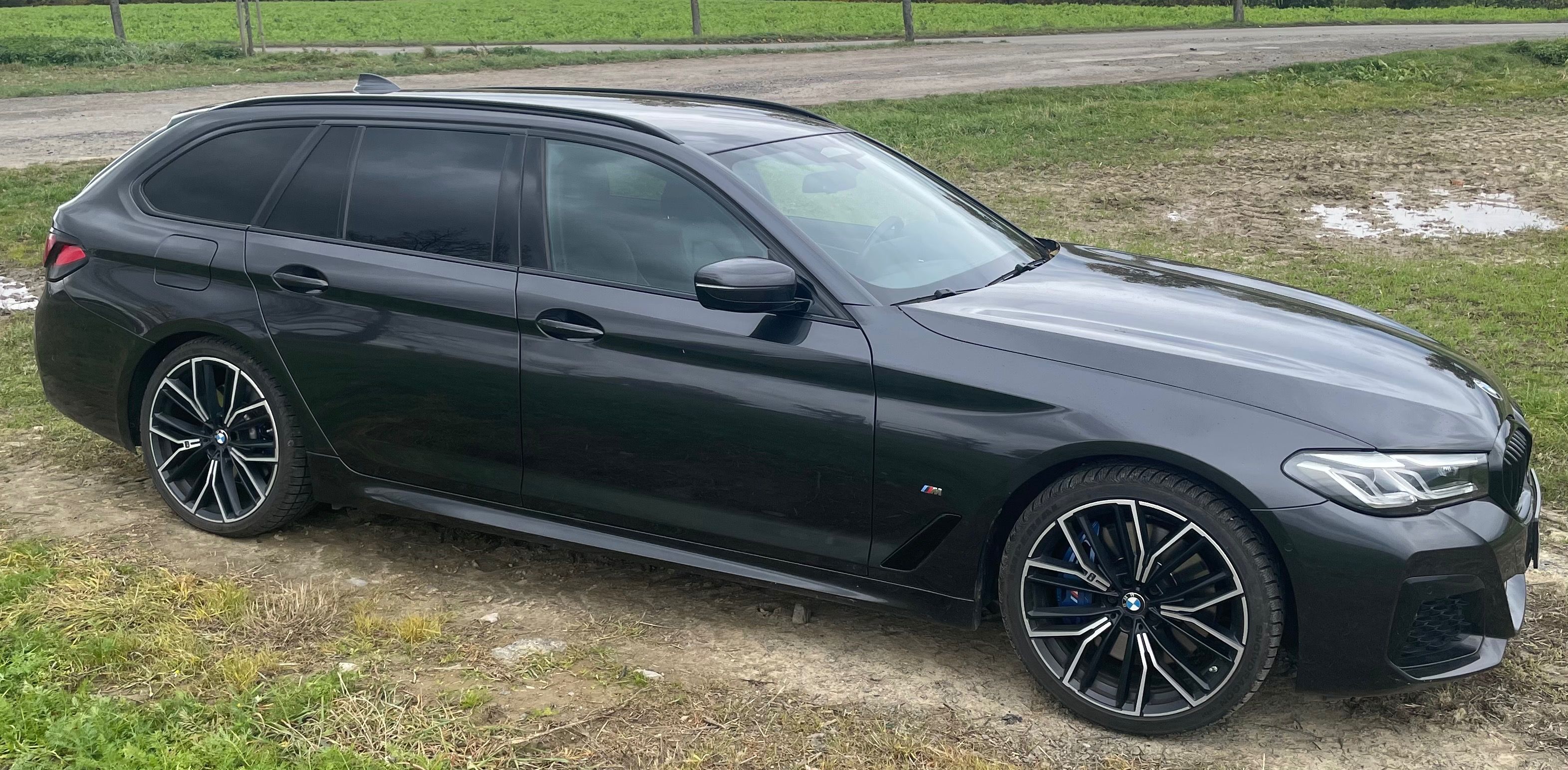 BMW Řada 5, BMW 5 Touring 3.0d XDrive M-p - fotka 3