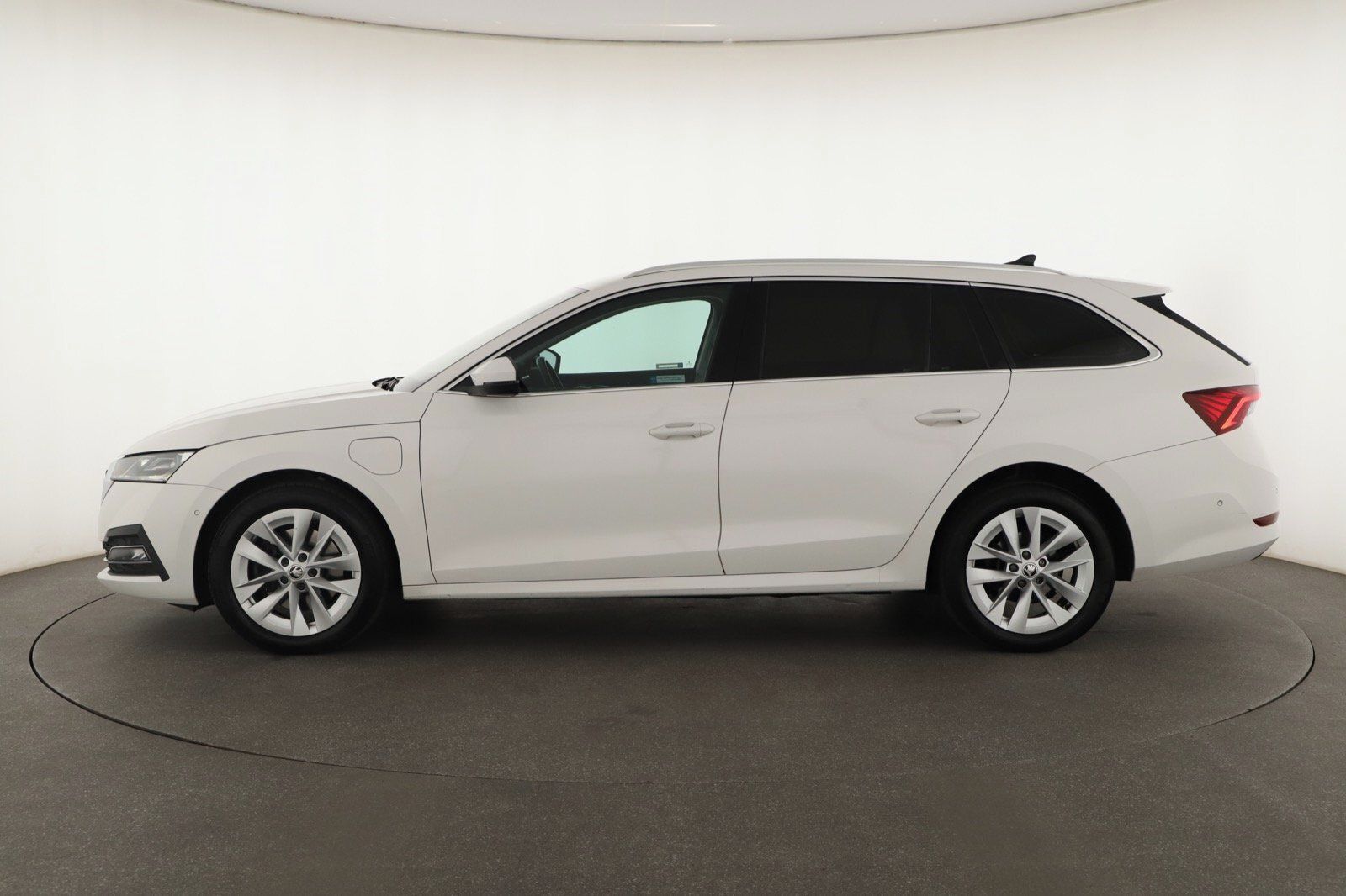 Škoda Octavia, 1.4 TSI iV, Style, Automat, ČR - fotka 3