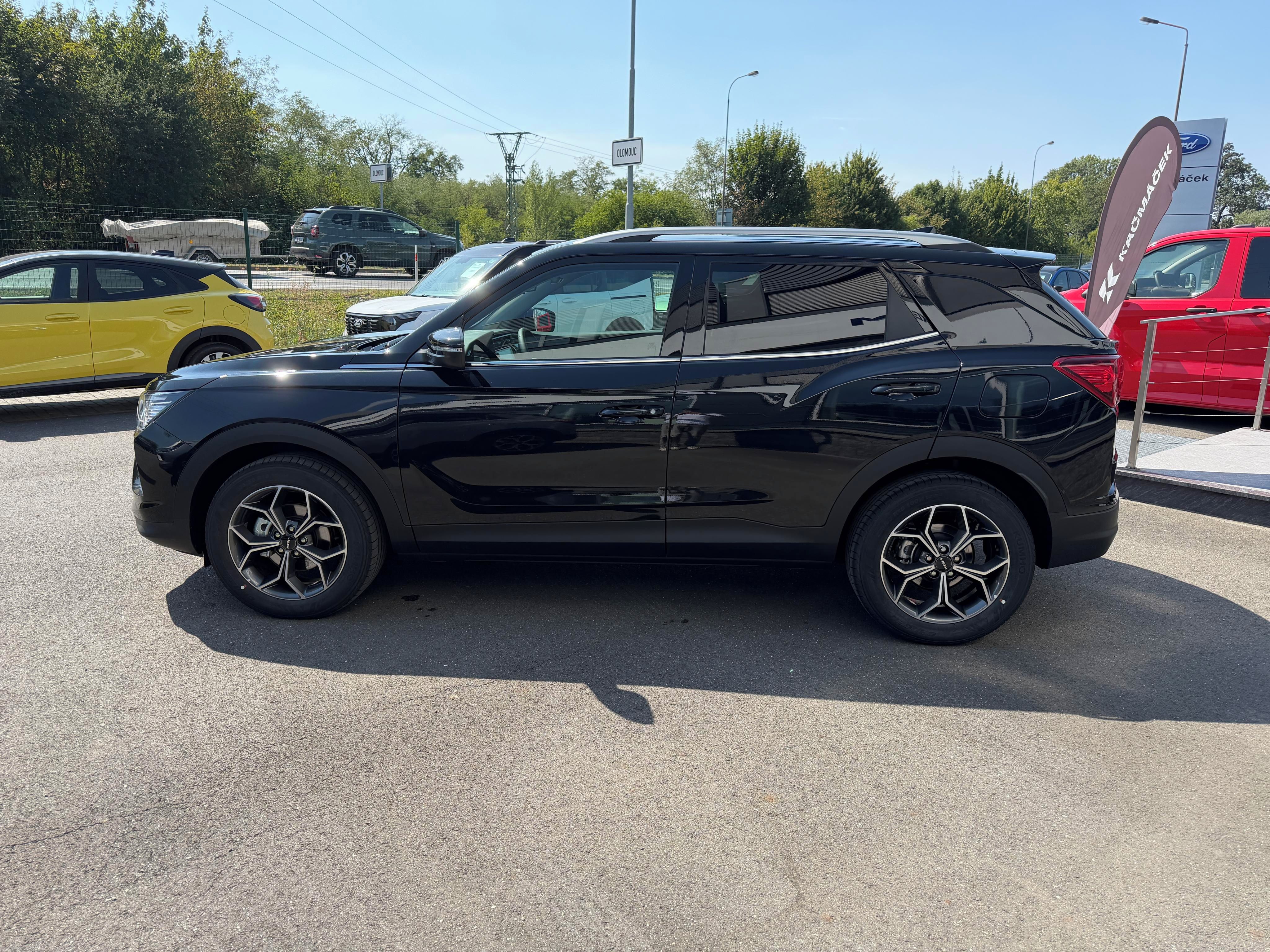 KGM Korando - fotka 6