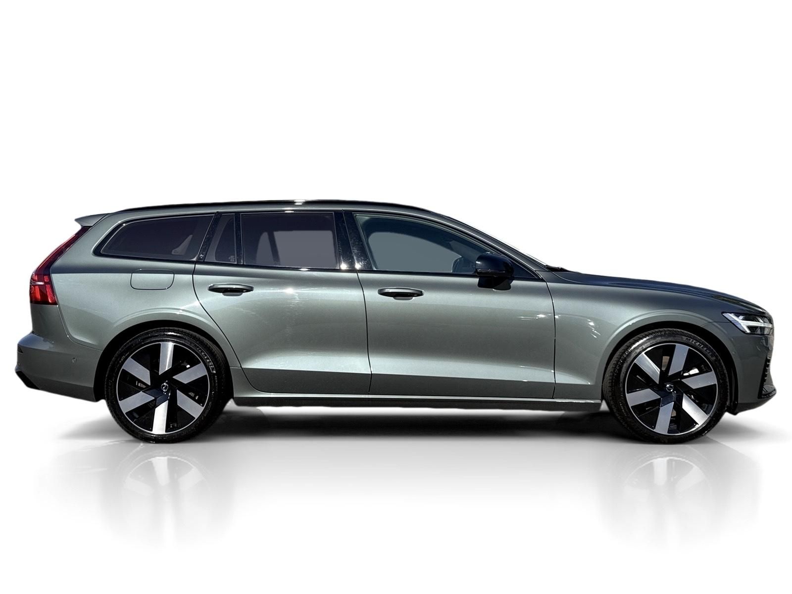 Volvo V60, T8 AWD ULTRA DARK // 335 kW - fotka 6