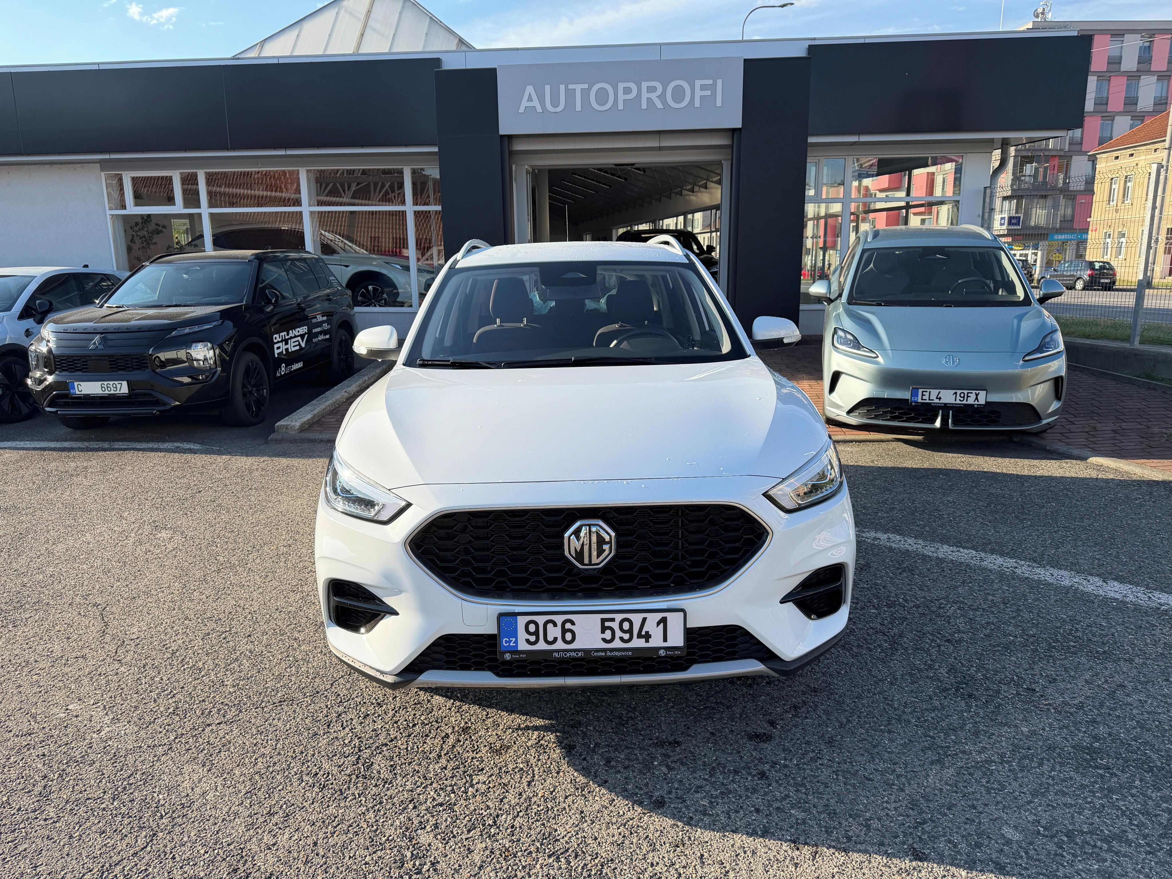 MG ZS, 1,5 ESSENTIAL PLUS - fotka 2