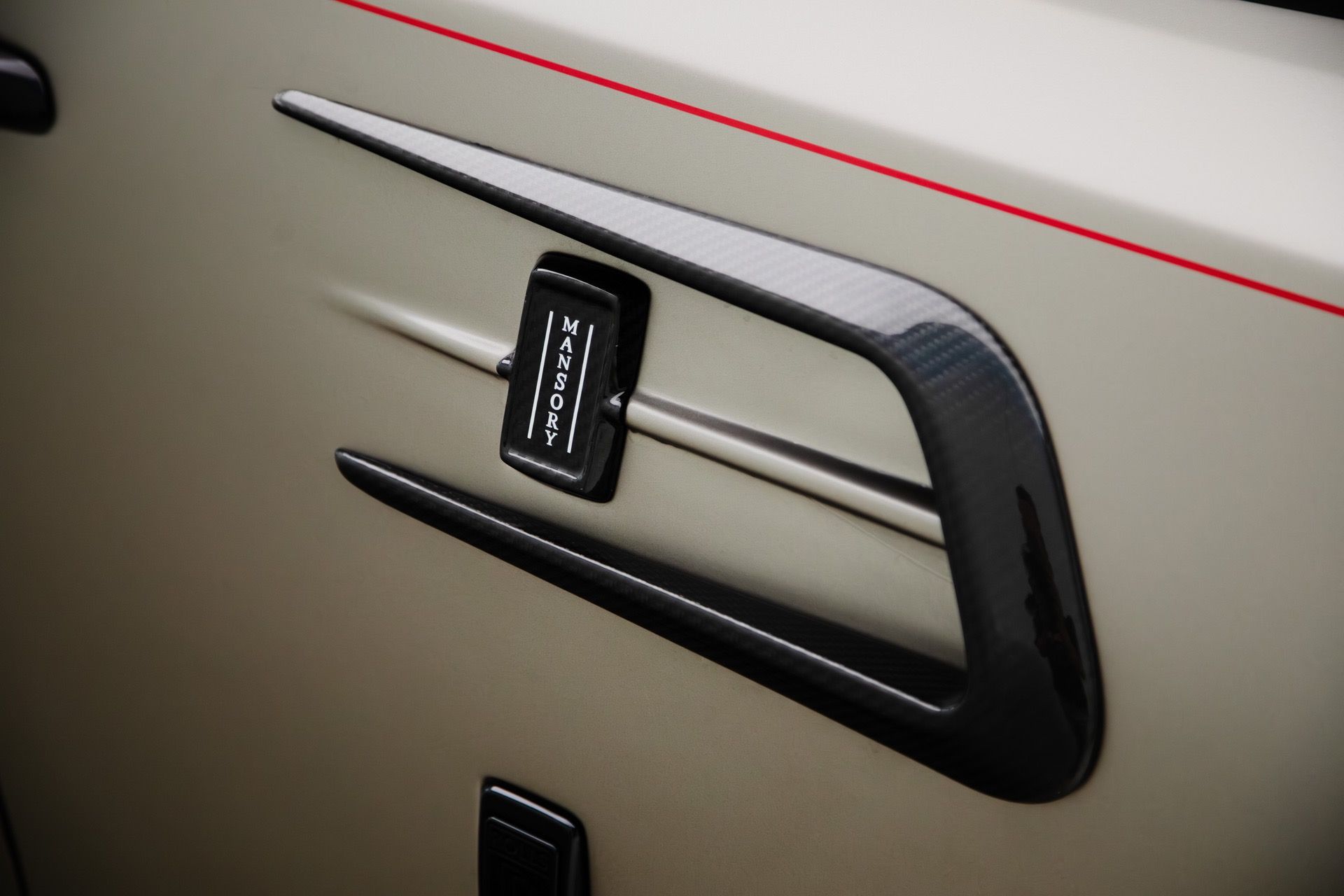 Rolls-Royce Wraith, 6.6 V12*STARLIGHT*BESPOKE* - fotka 6