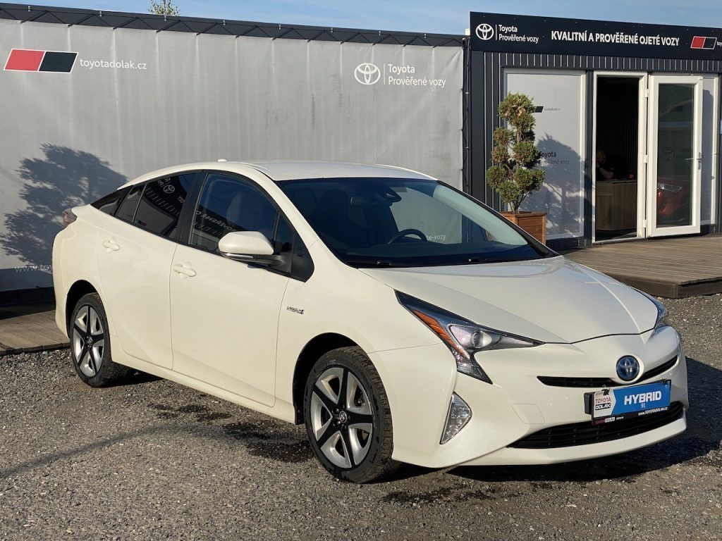 Toyota Prius, 1.8HSD, ČR, Navi, plný servis
