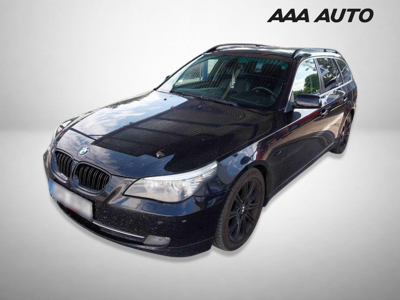 BMW Řada 5, 525d, Tažné, Automatická klima