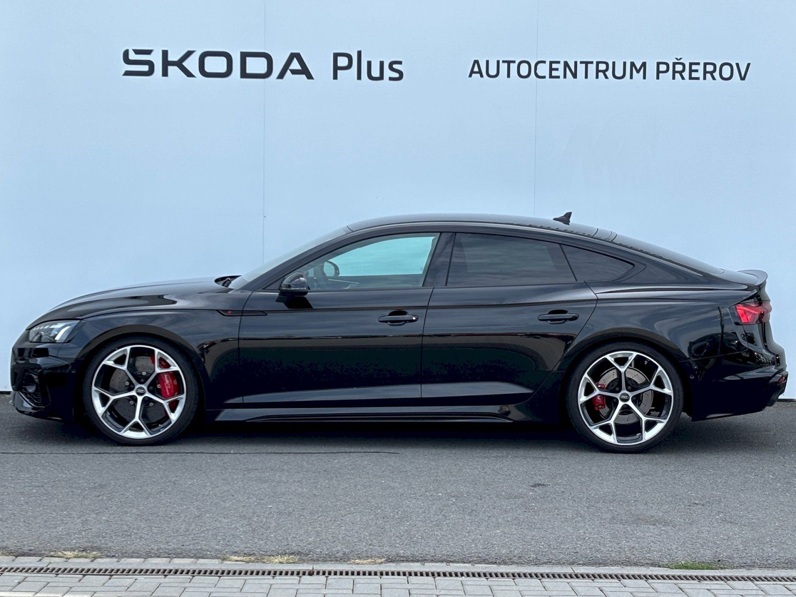 Audi RS5, Sportback 2.9 TFSI 346kW Quatt - fotka 3