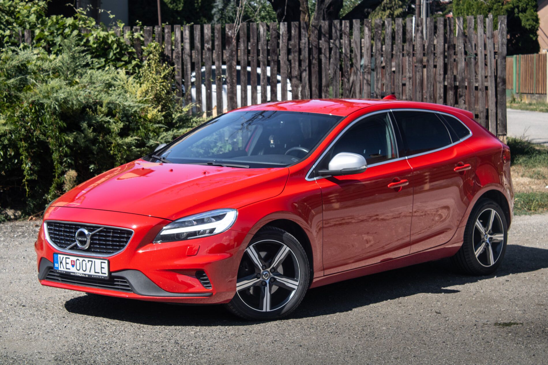 Volvo V40