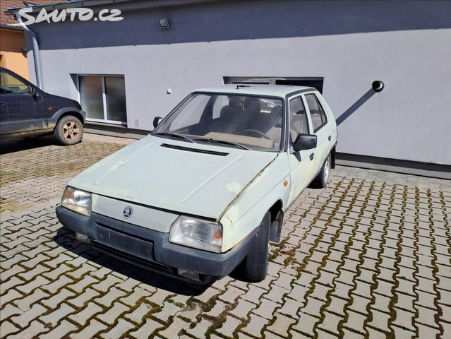 Škoda Favorit