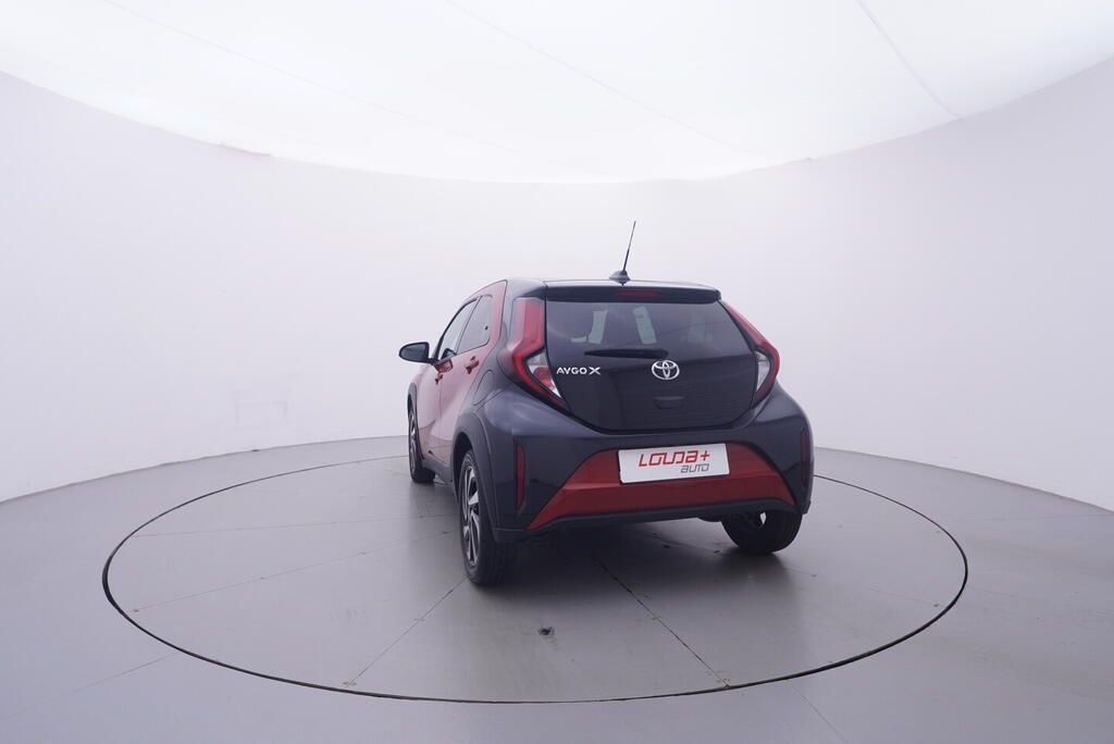 Toyota Aygo, X Style 1.0 53 kW - fotka 4