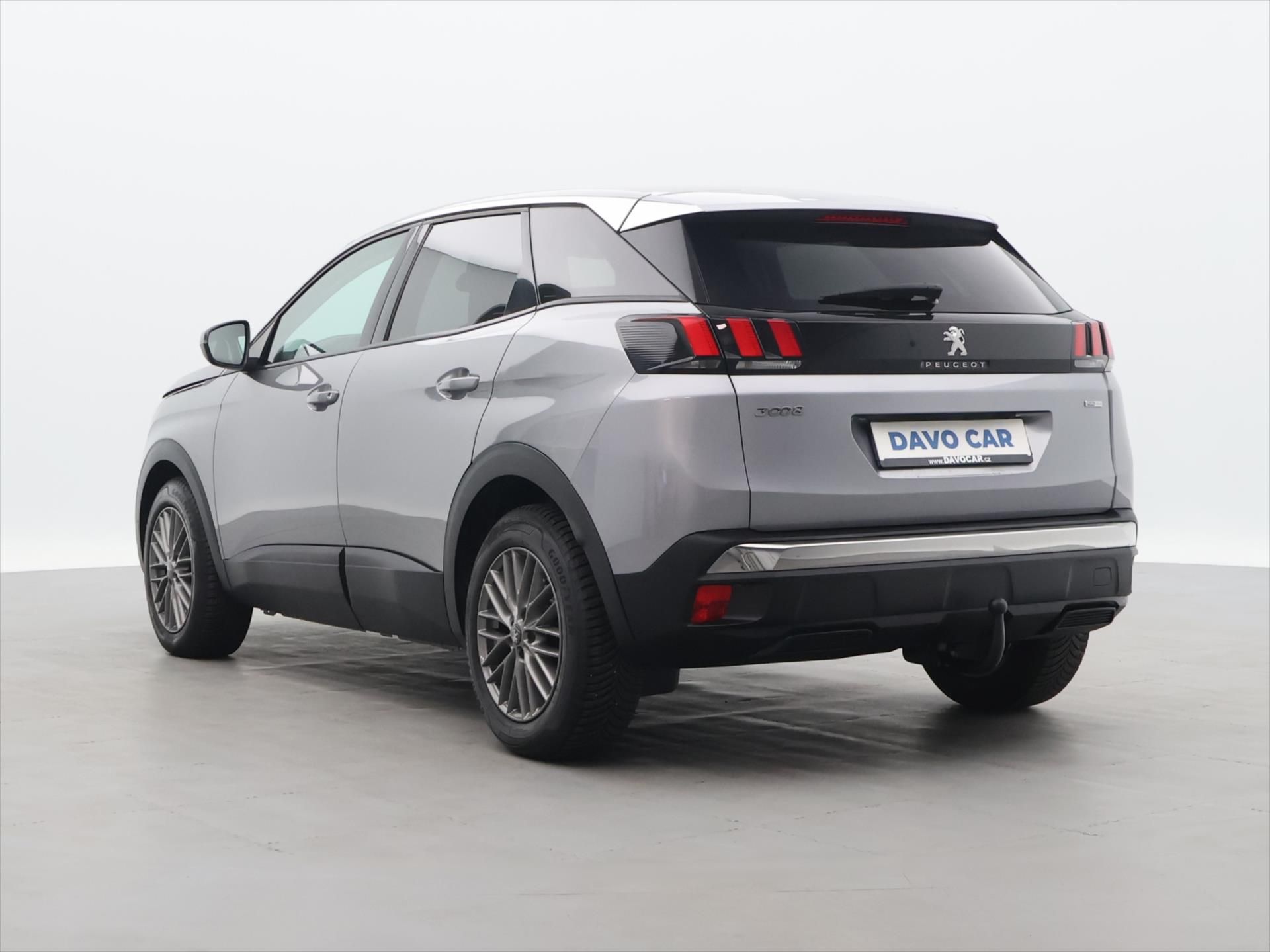 Peugeot 3008, 1,2 PT 96kW Aut.klima CZ Serv. - fotka 5