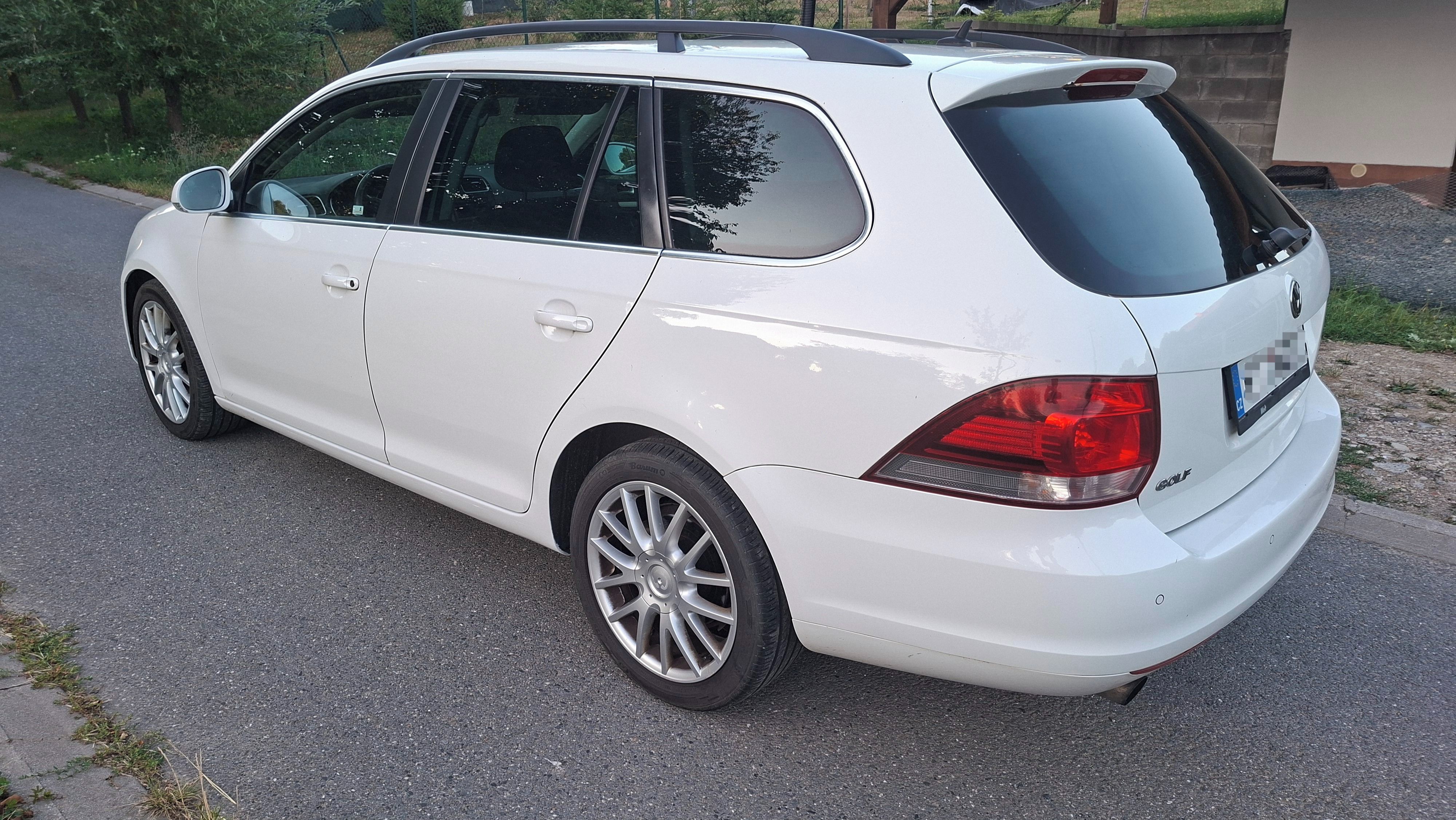 Volkswagen Golf Variant, Volkswagen Golf VI Variant 1.2 - fotka 5